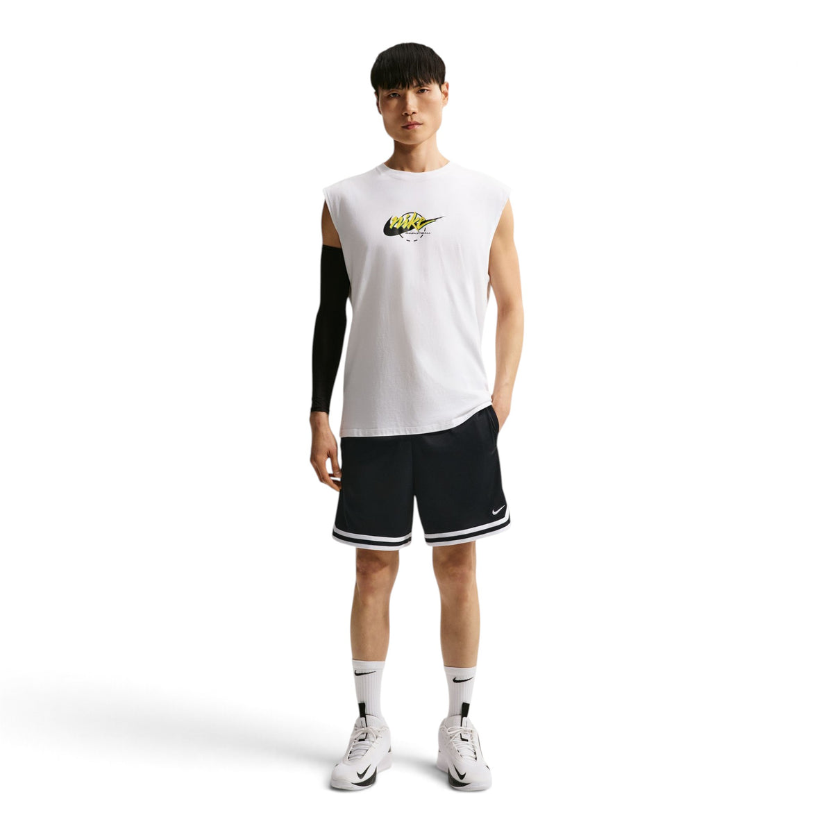 Nike DNA Dri-FIT 6-Inch Mens Basketball Shorts