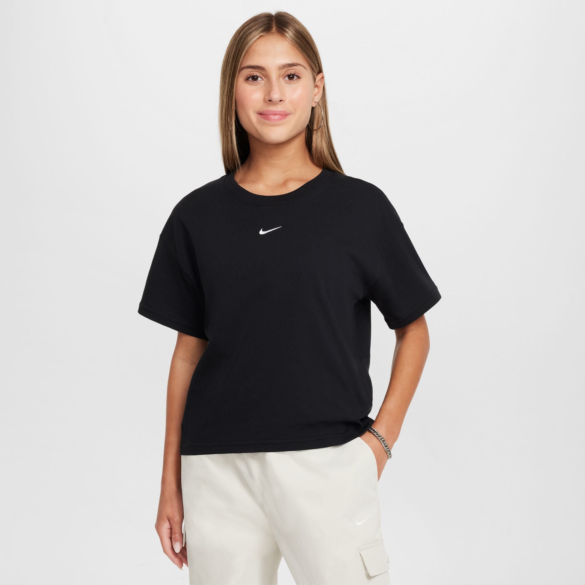 Nike Essential Kids Tee