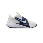 Nike Team Hustle D 12 GS Kids Basketball Shoes