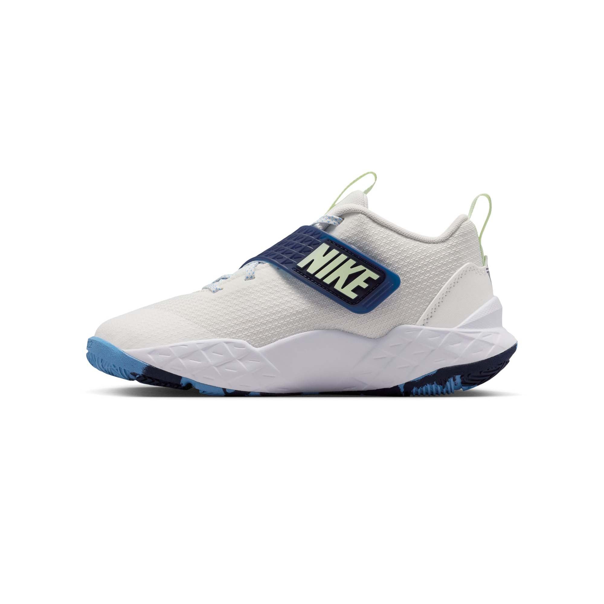 Nike Team Hustle D 12 GS Kids Basketball Shoes