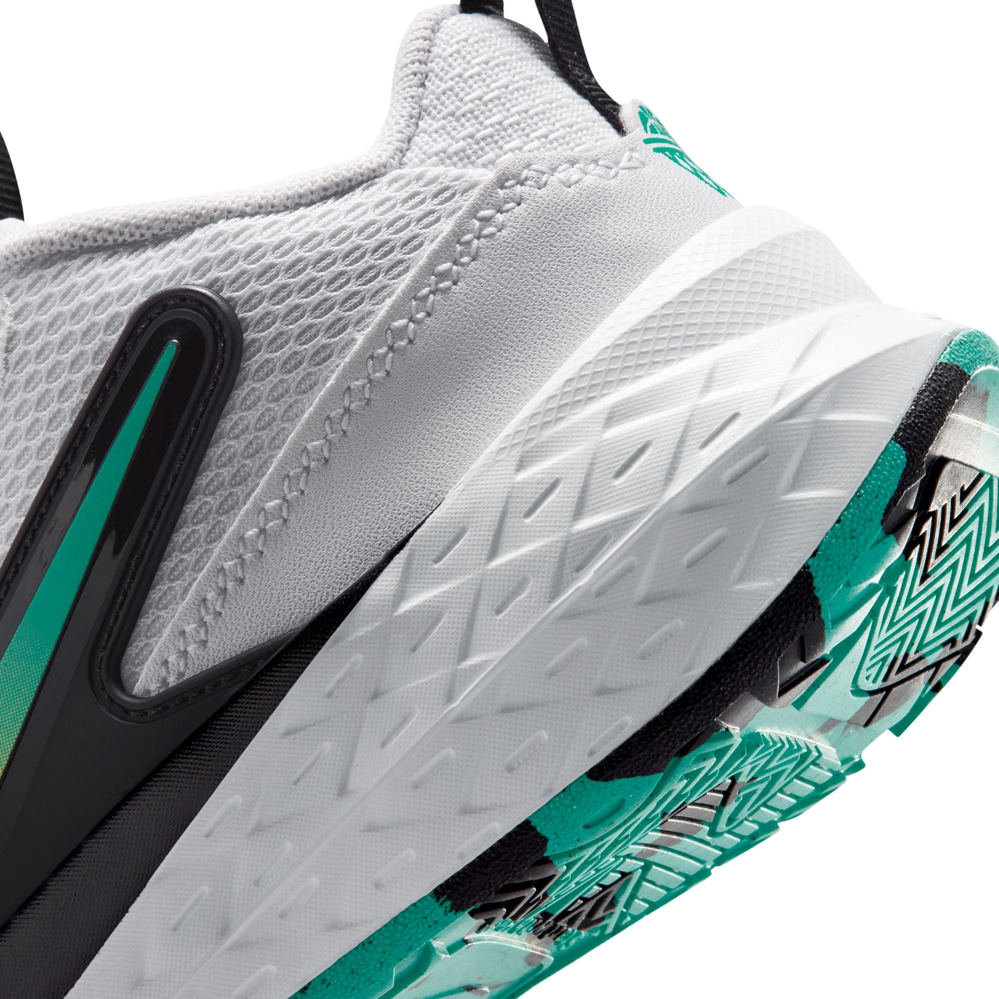 Nike Team Hustle D 12 PS Kids Basketball Shoes