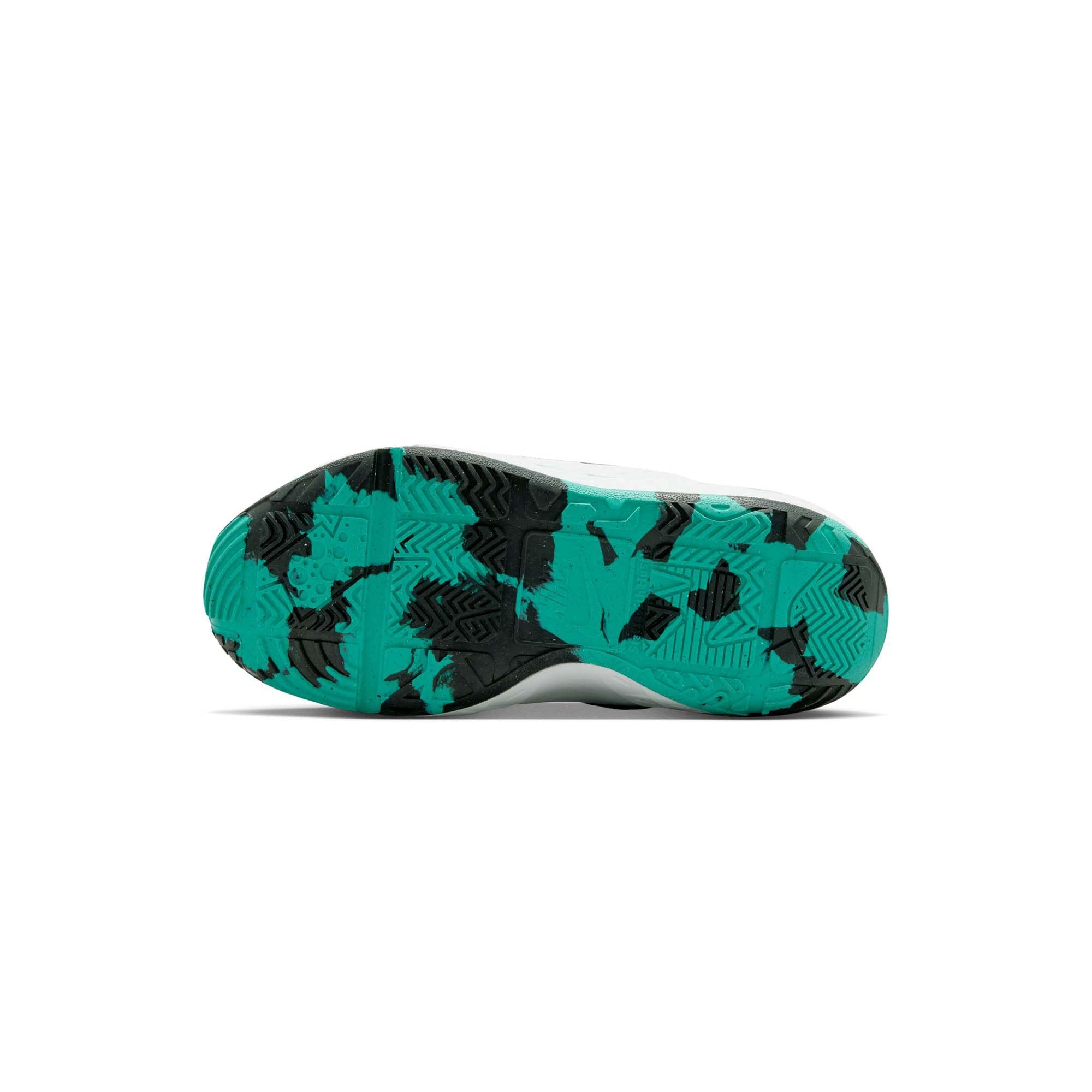 Nike Team Hustle D 12 PS Kids Basketball Shoes