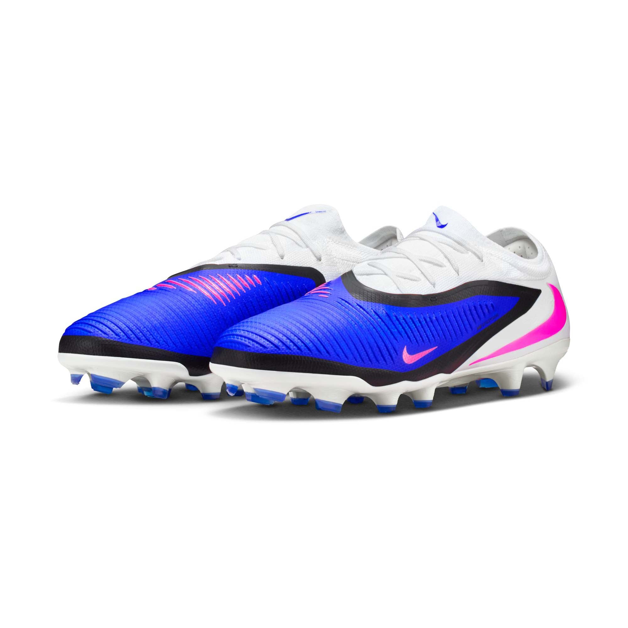 Nike Phantom 6 Low Pro Mens Football Boots