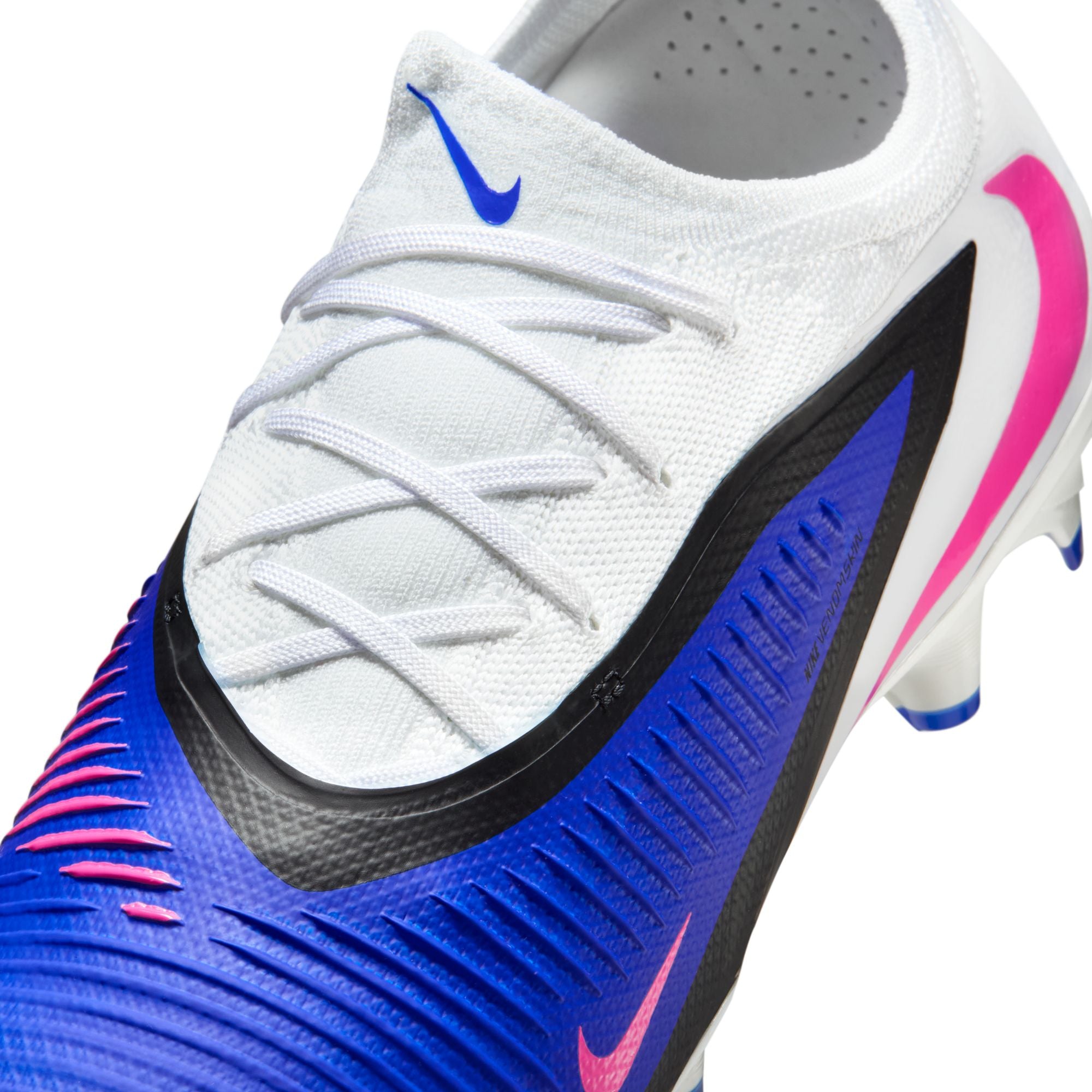 Nike Phantom 6 Low Pro Mens Football Boots