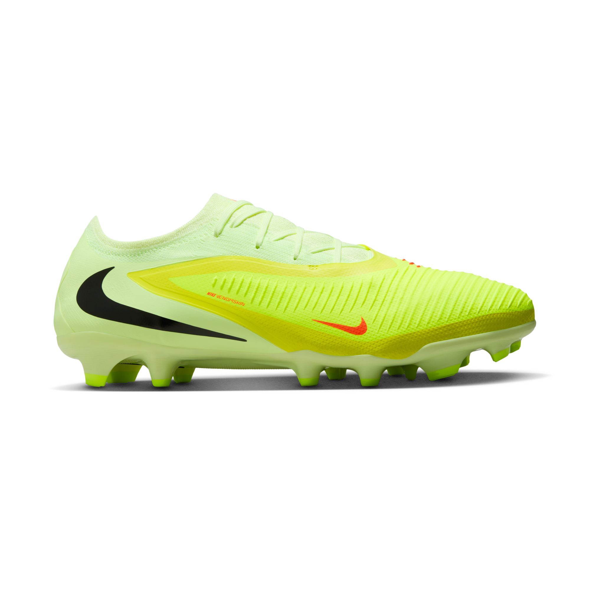 Nike Phantom 6 Low Firm Ground Mens Football Boots