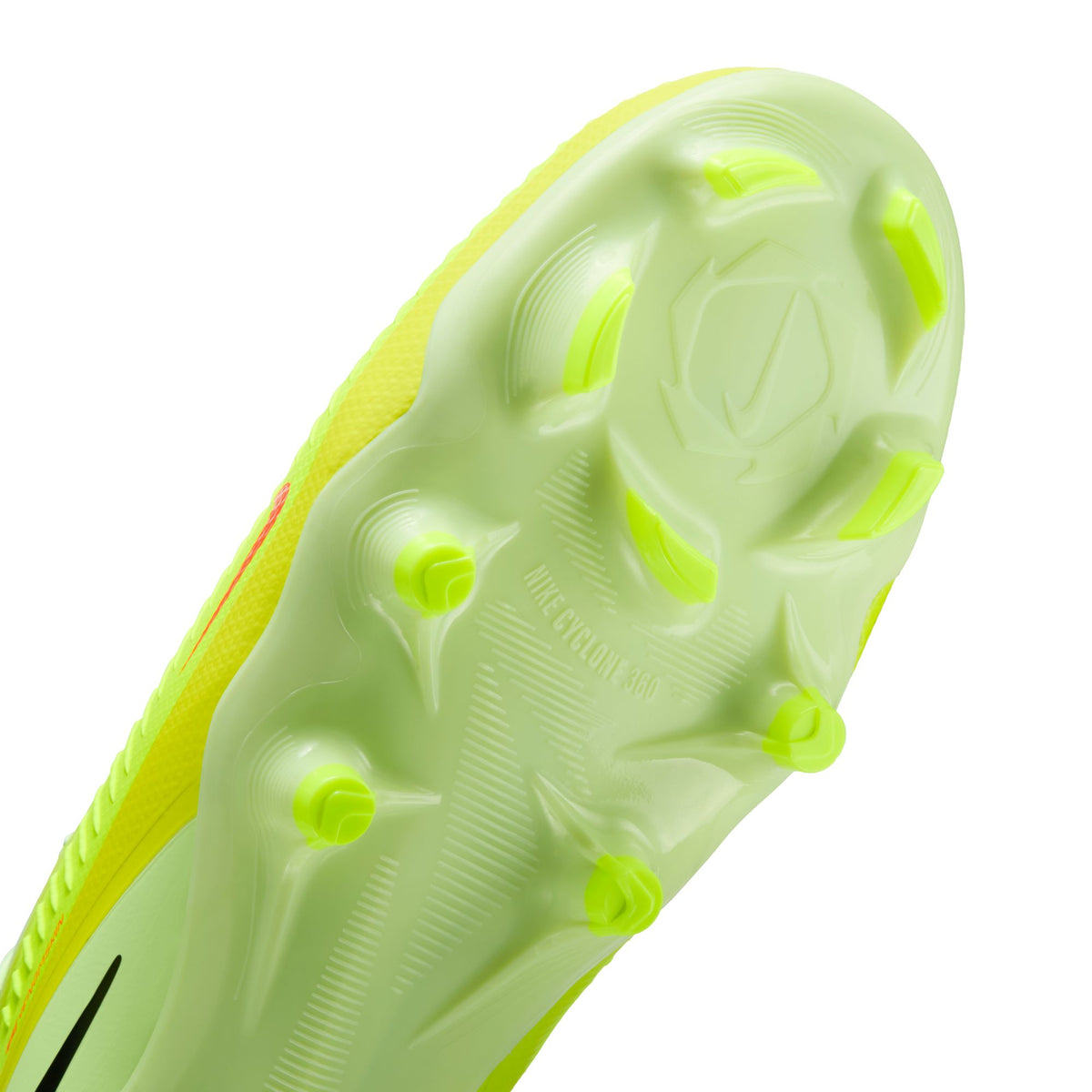 Nike Phantom 6 Low Pro FG Mens Football Boots