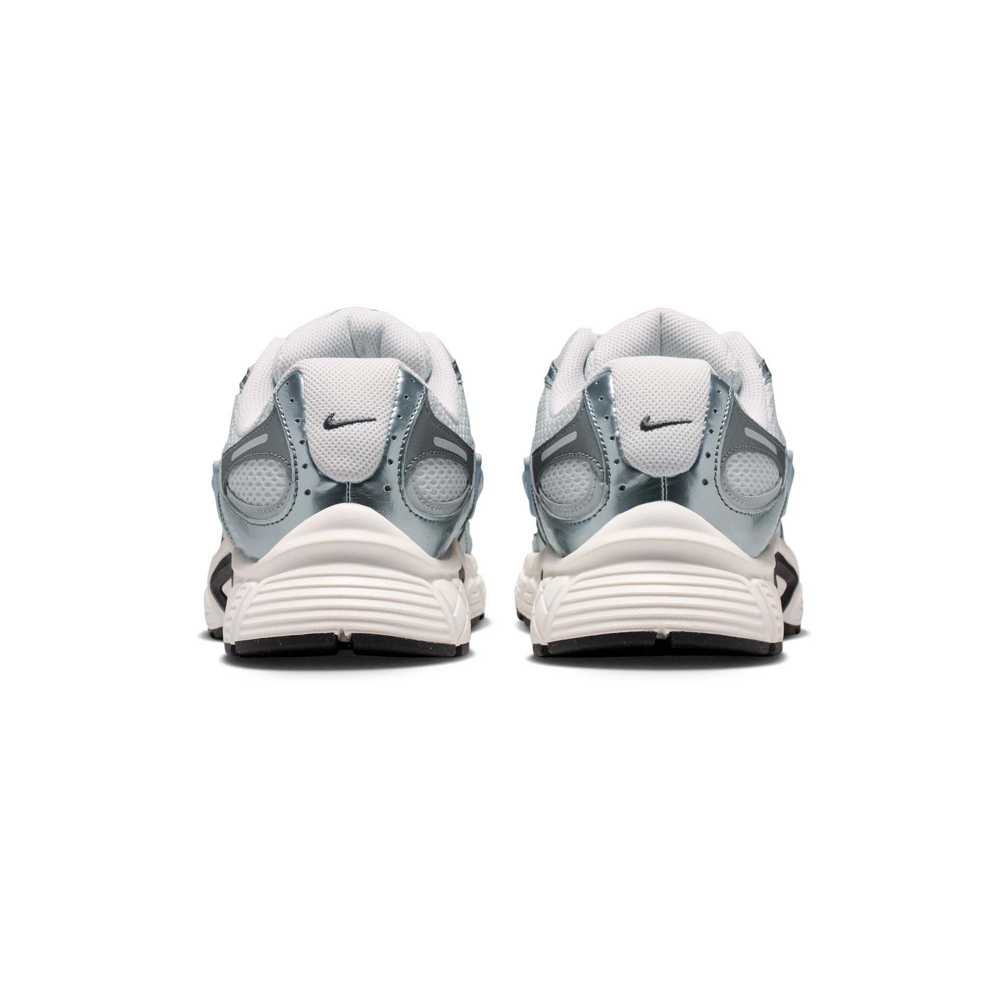 Nike V5 RNR Mens Shoes