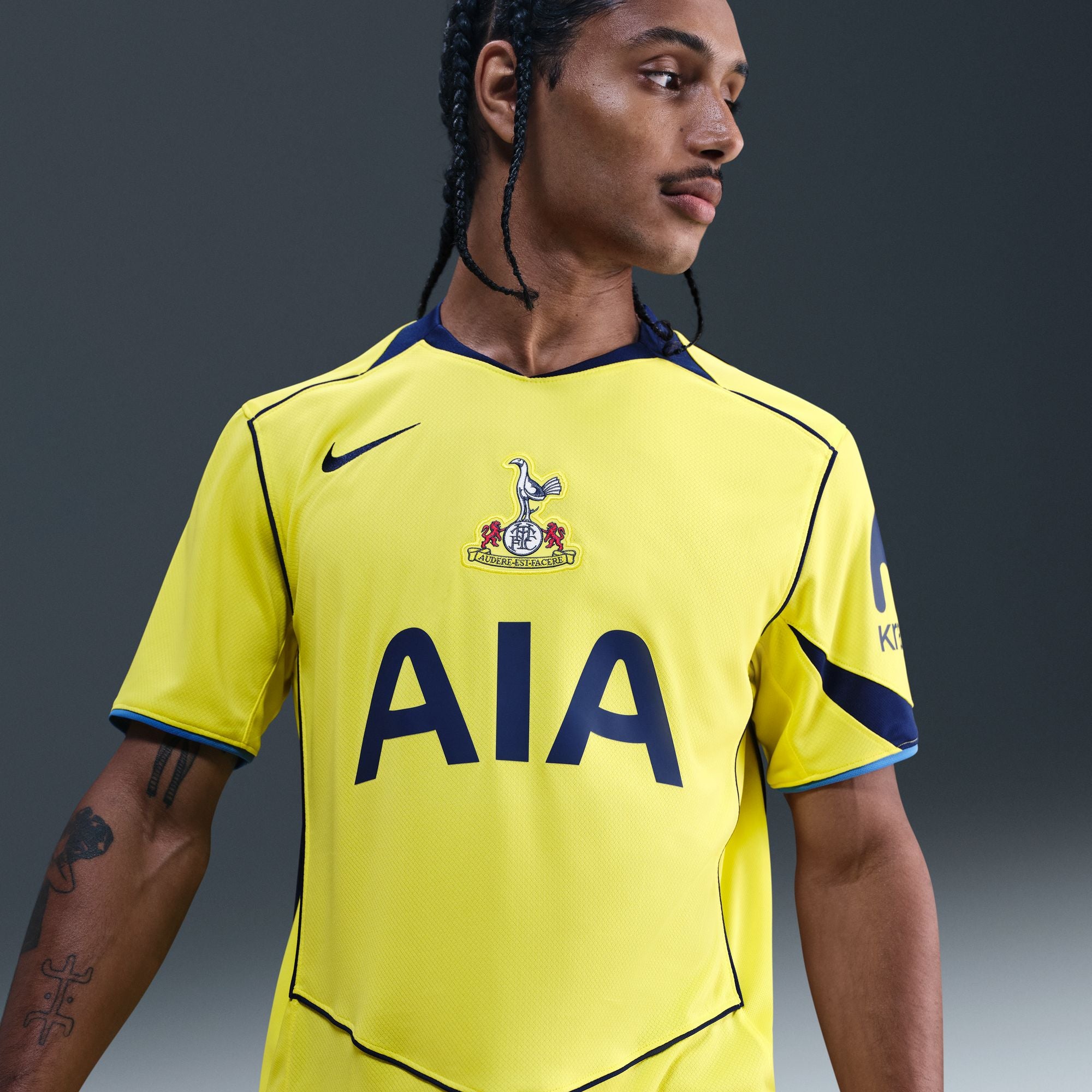 Nike Tottenham Hotspur 2025/26 Stadium Mens Replica Jersey