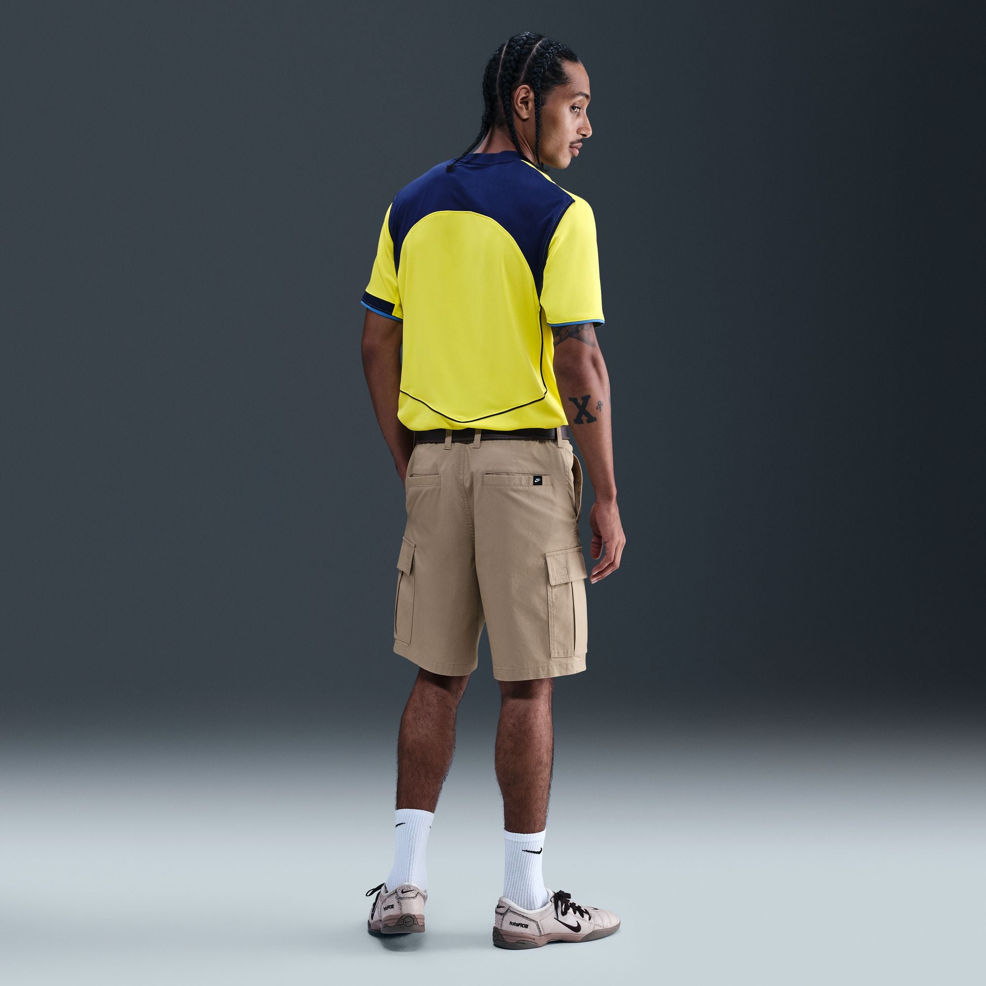 Nike Tottenham Hotspur 2025/26 Stadium Mens Replica Jersey