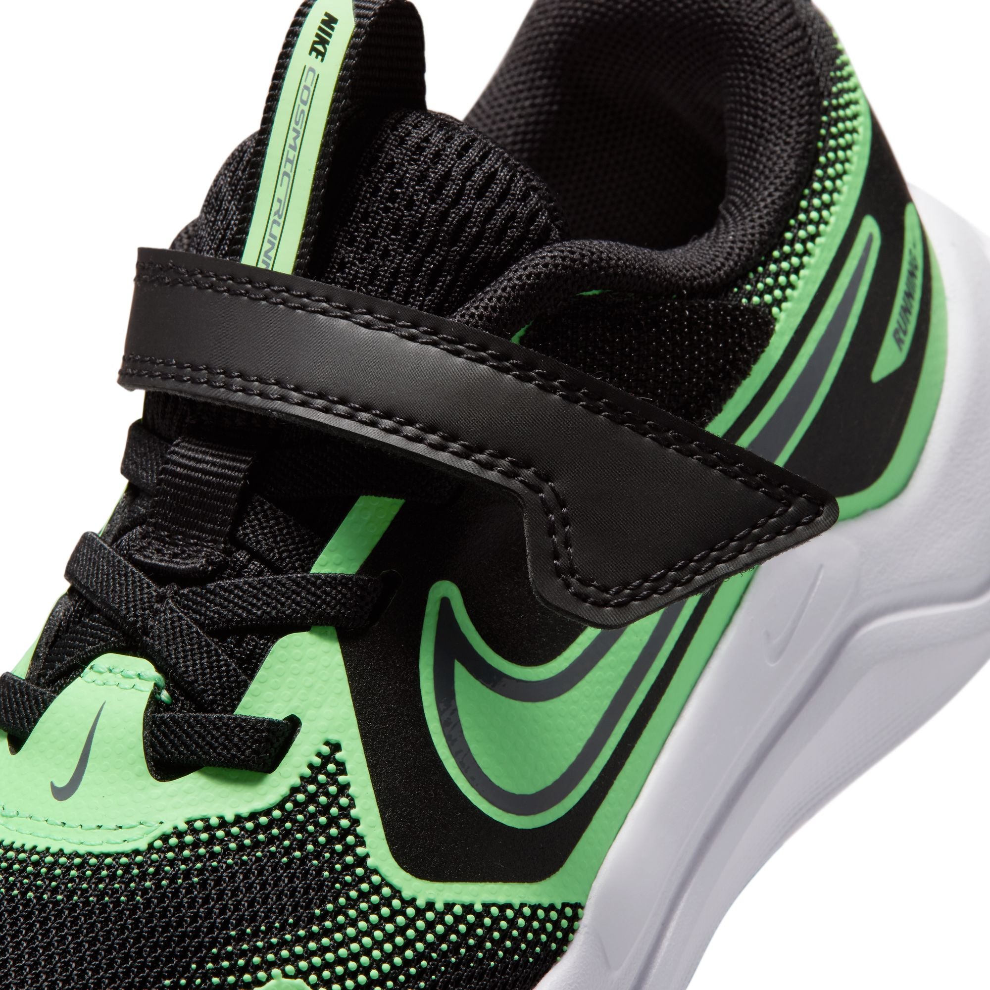 Nike Cosmic Runner PS Kids Running Shoes