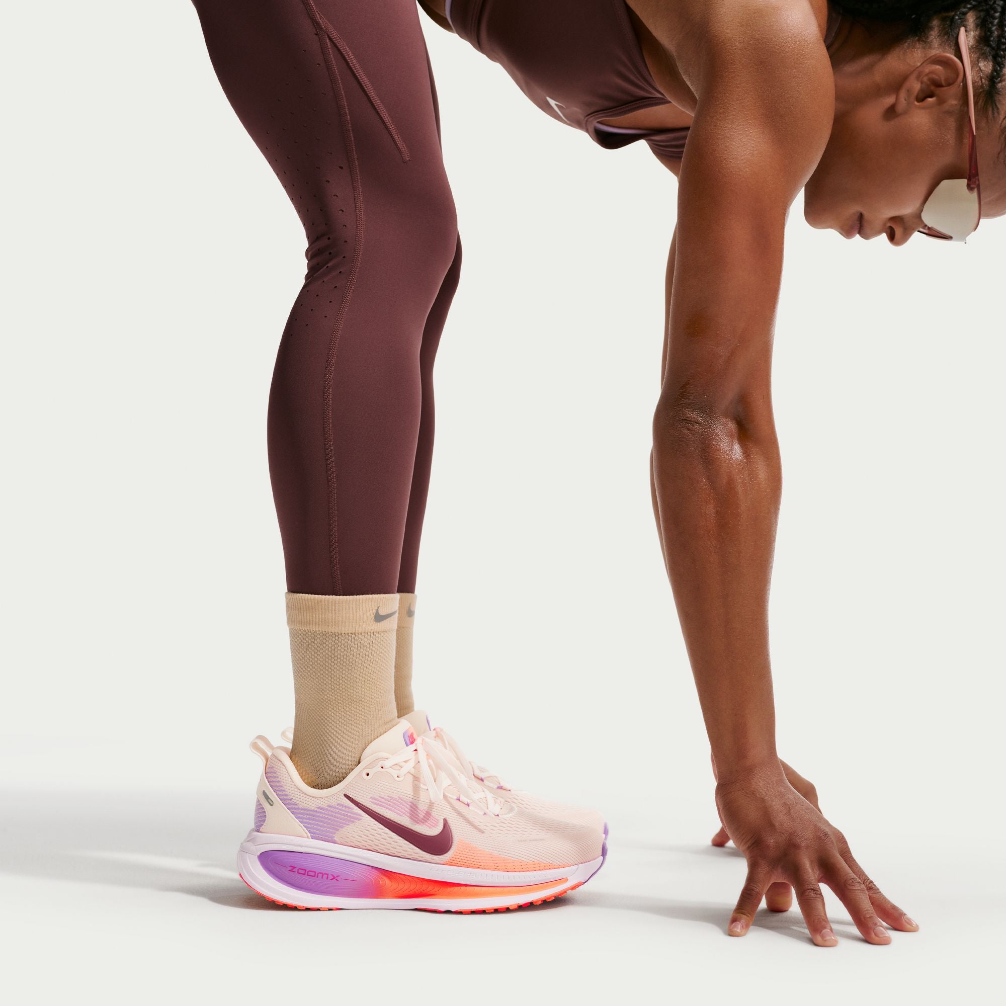 Nike Vomero 18 Womens Road Running Shoes