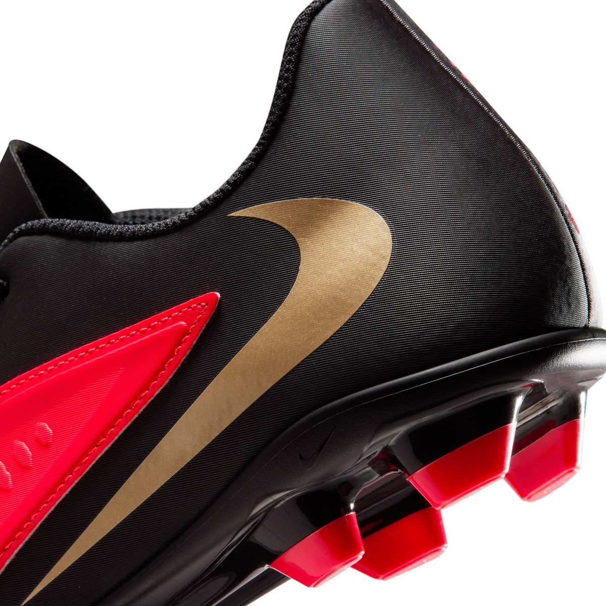Nike Phantom 6 Low Club FG/MG Mens Football Boots