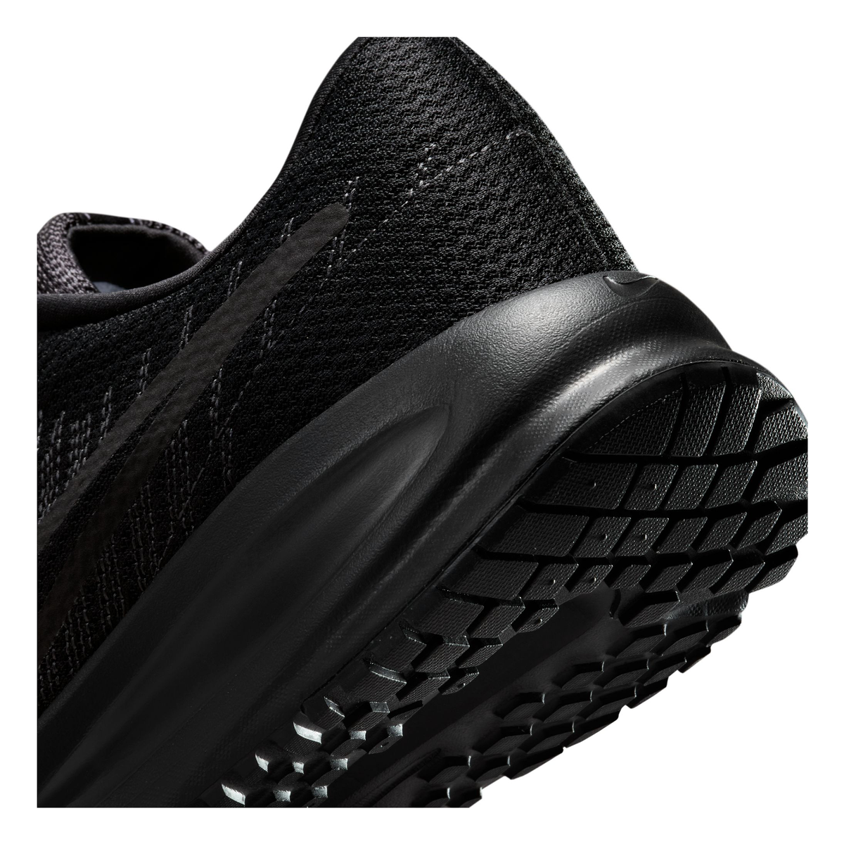 Nike Run Defy Mens Running Shoes