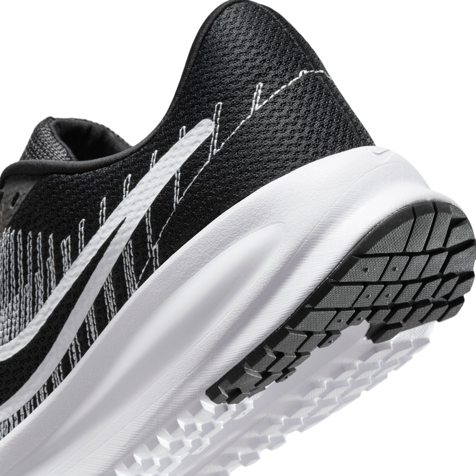 Nike Run Defy Mens Road Running Shoes