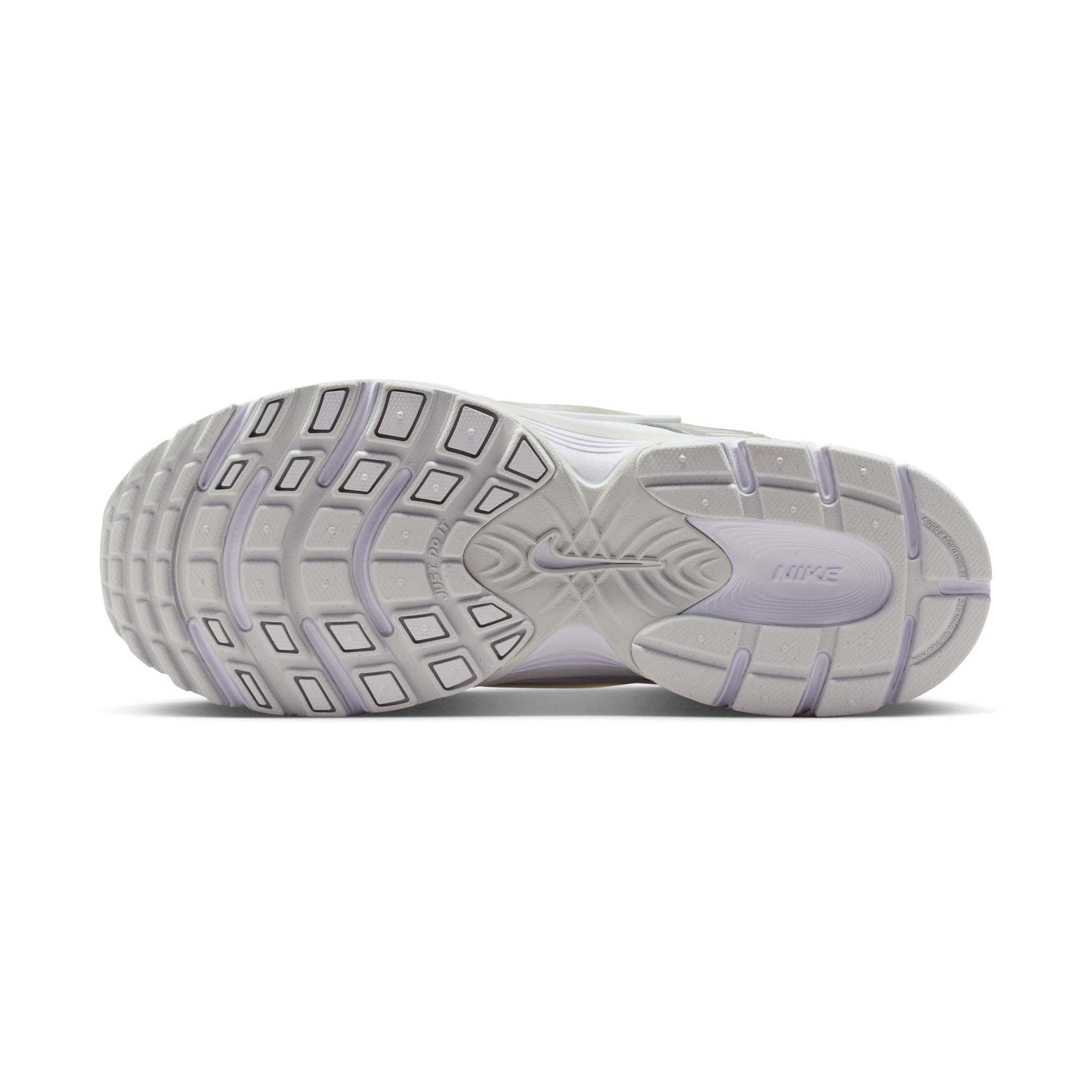 Nike V5 RNR Womens Shoes