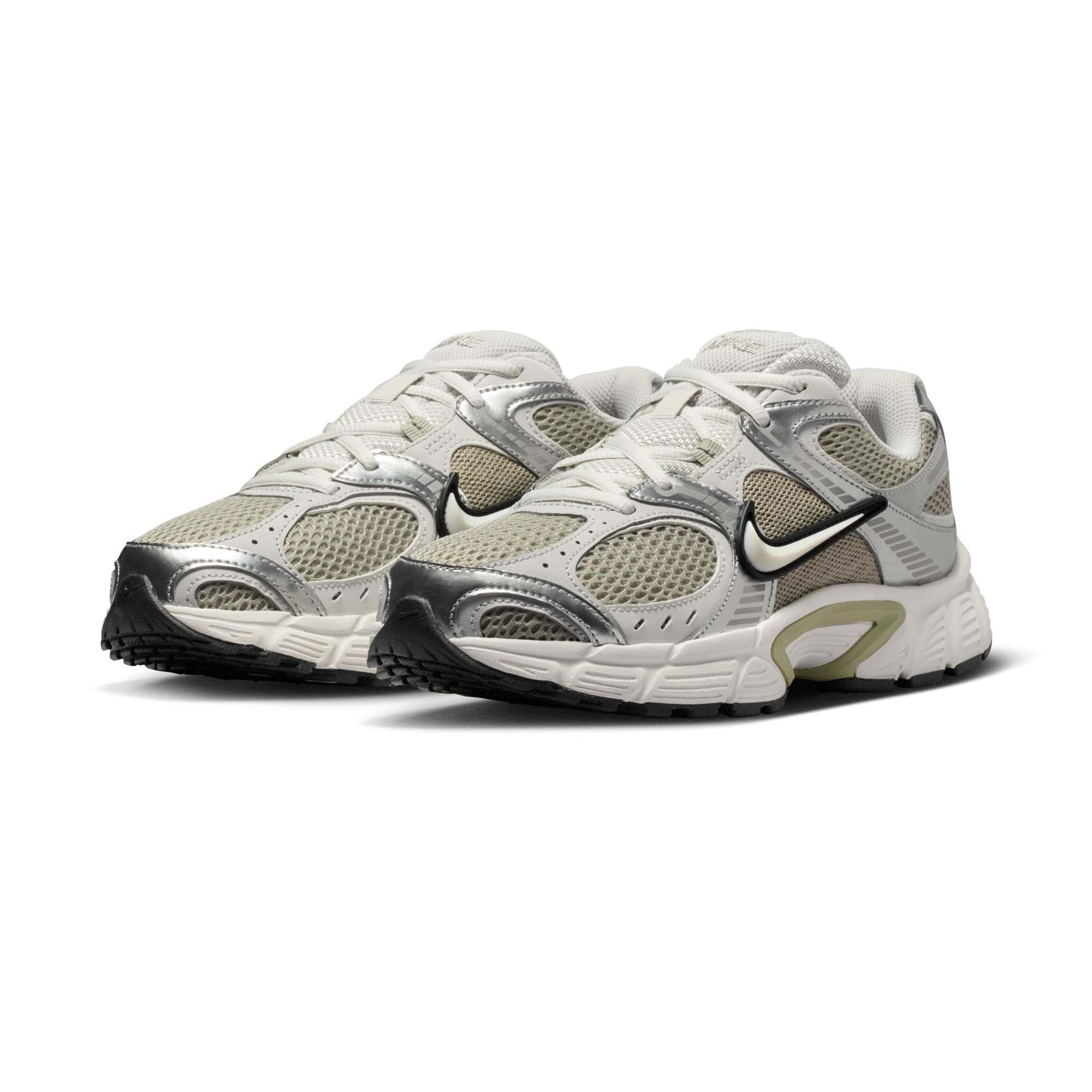 Nike V5 RNR Womens Shoes