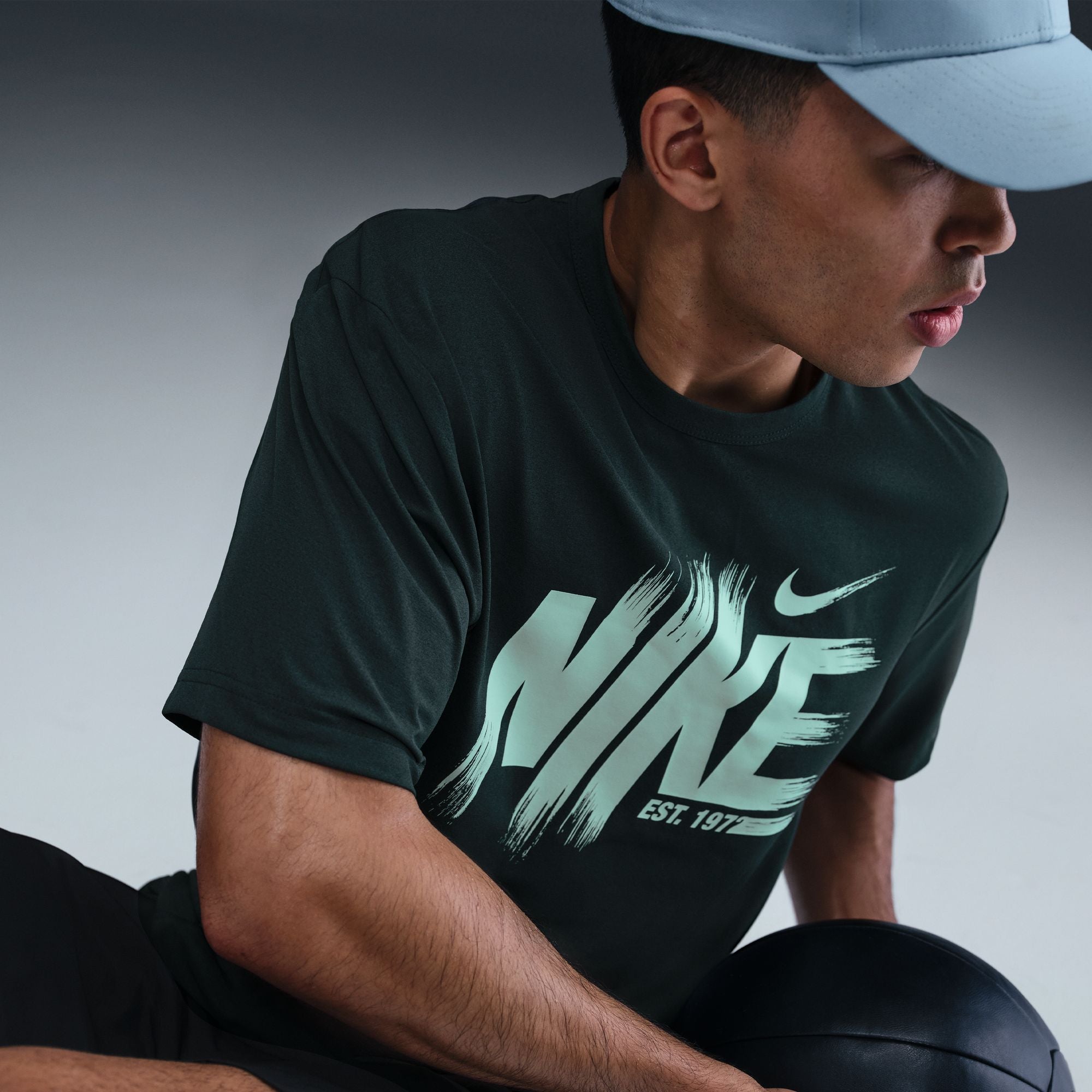 Nike Hyverse UV Dri-FIT Mens Tee