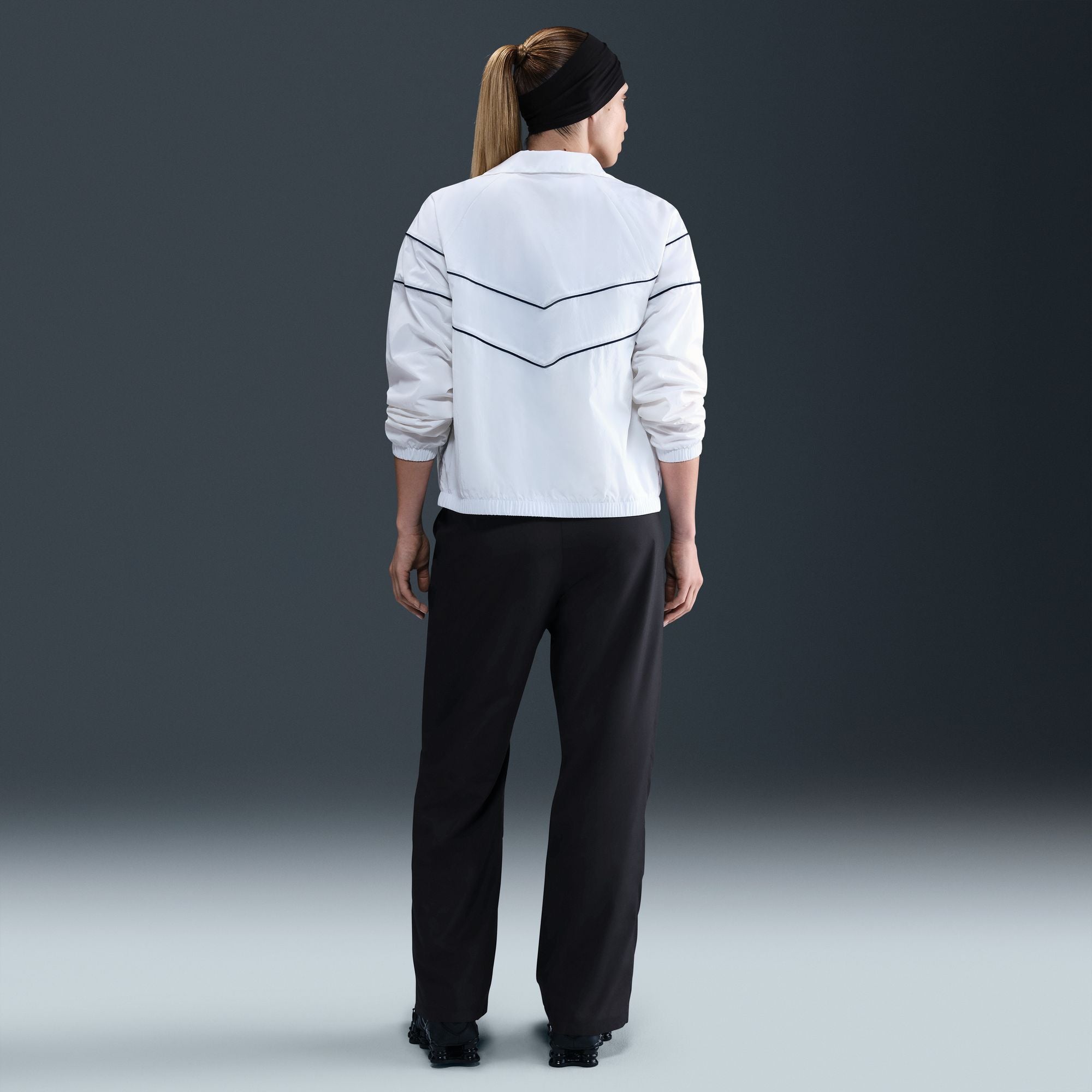 Nike Sportswear Classic Mid-Rise Womens Open-Hem Pants