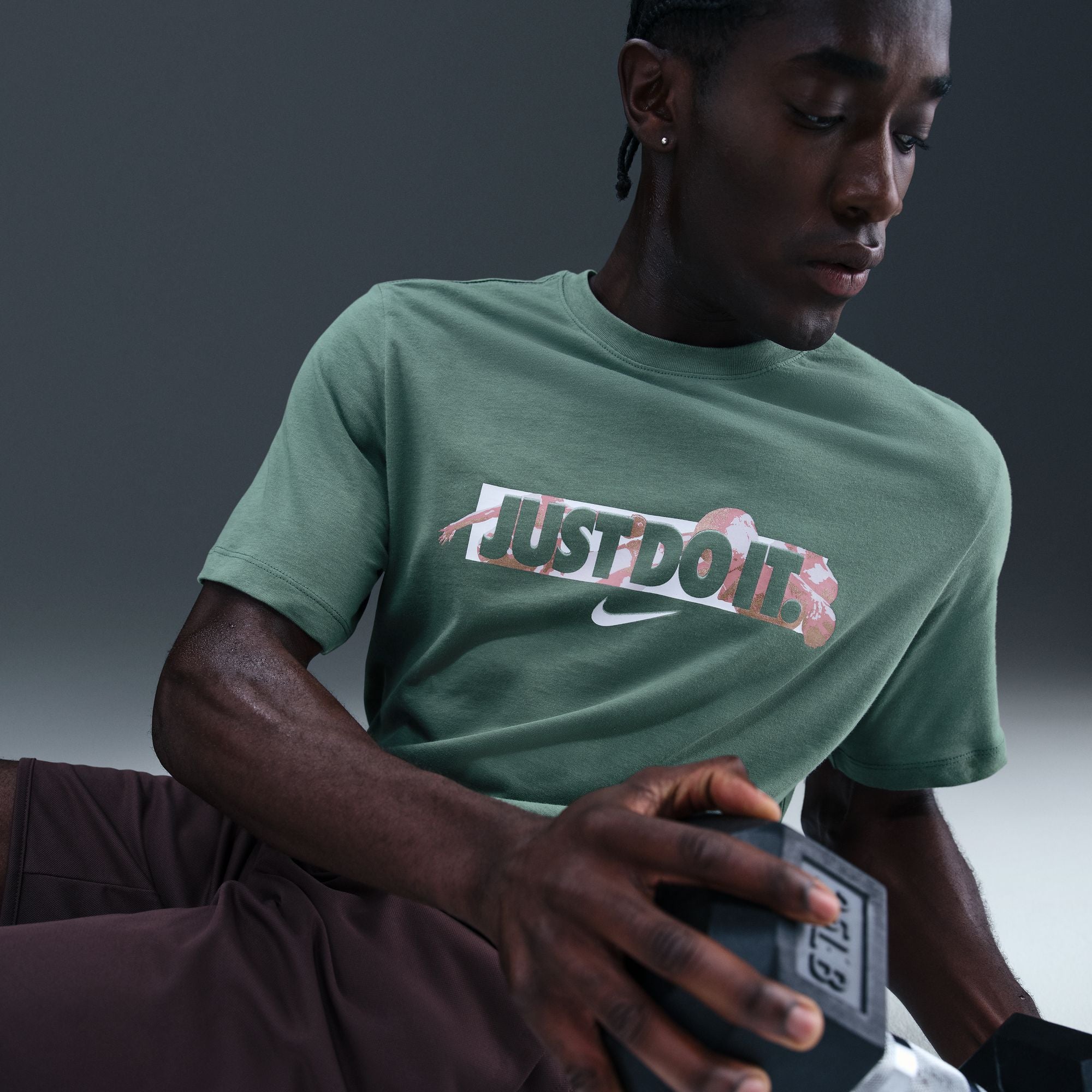 Nike Mens Tee