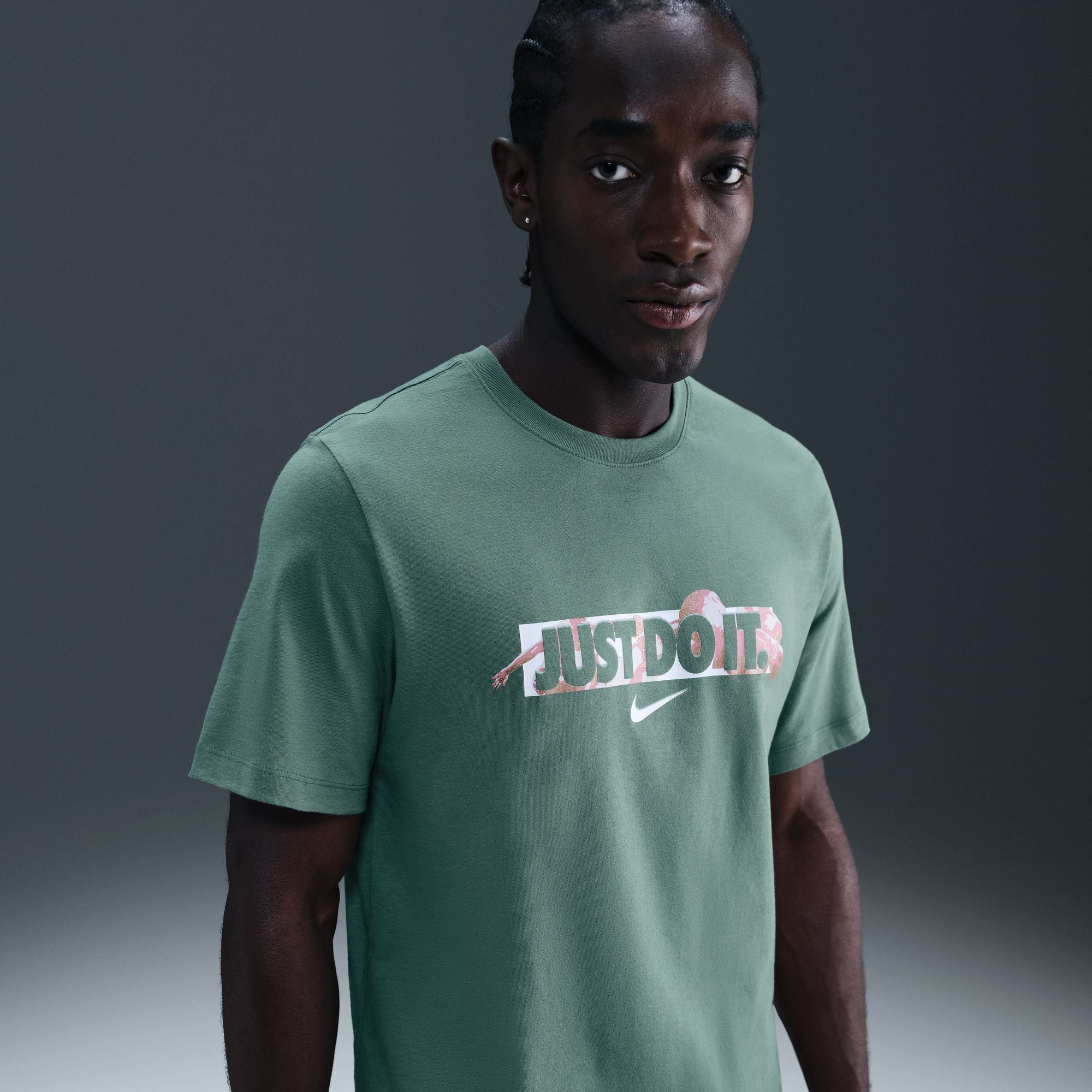 Nike Mens Tee