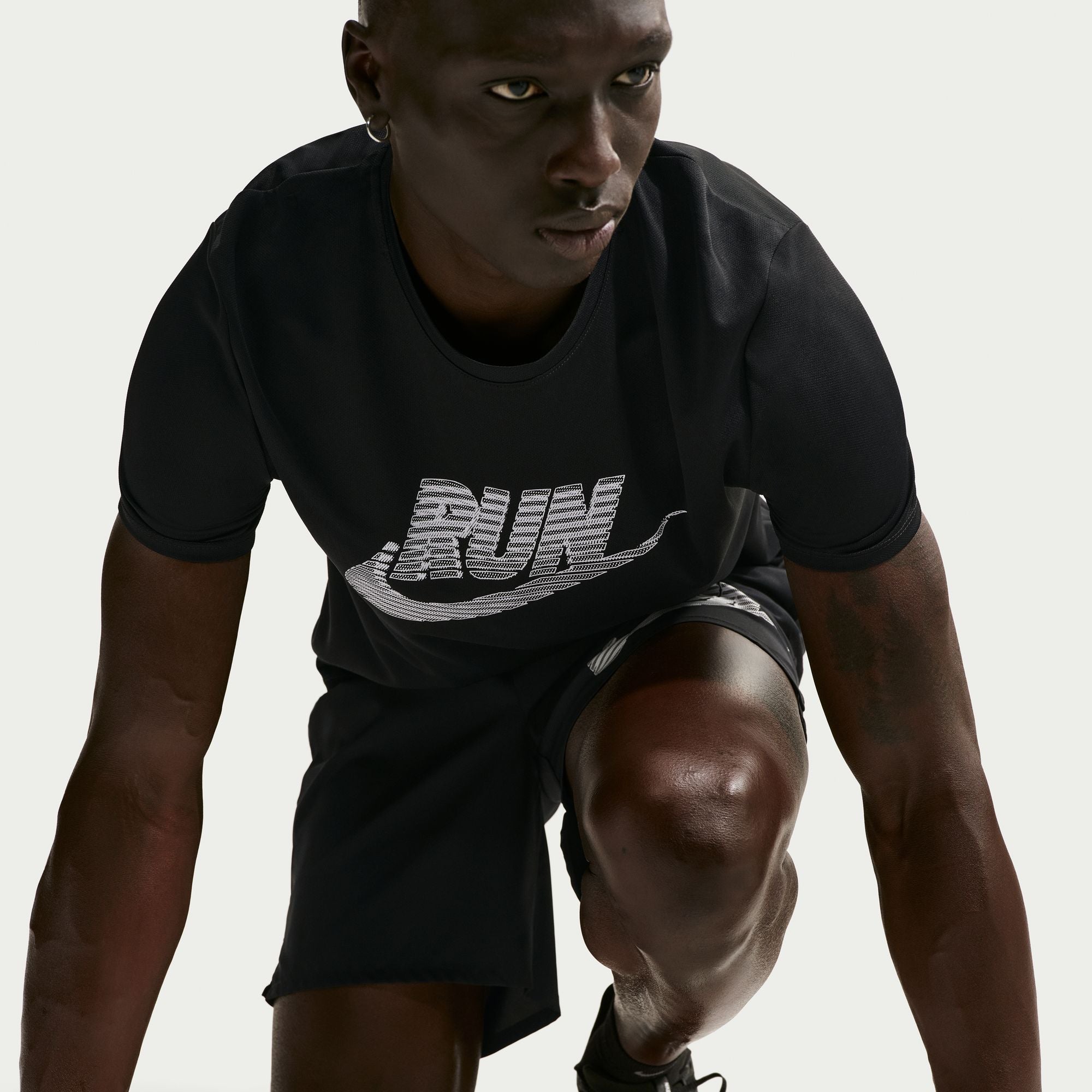 Nike Miler Dri-FIT UV Protection Mens Running Top