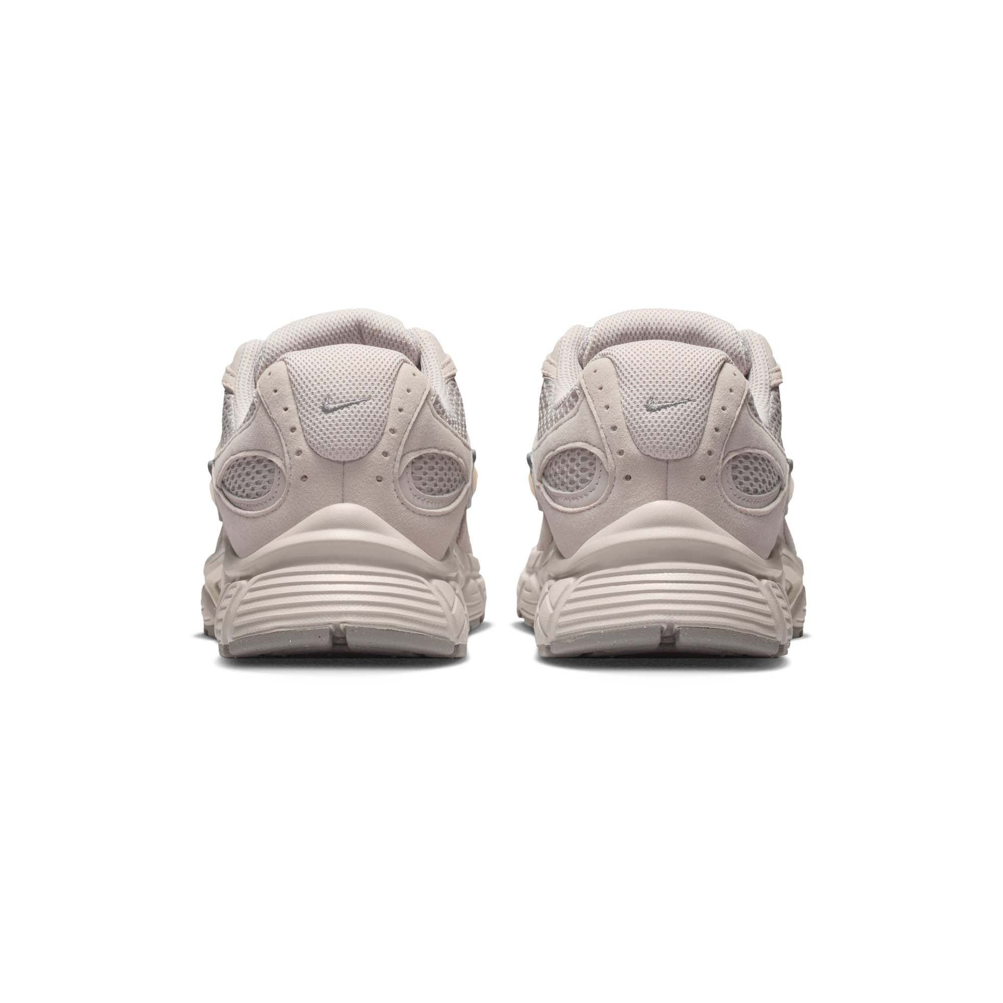 Nike V5 RNR Womens Shoes