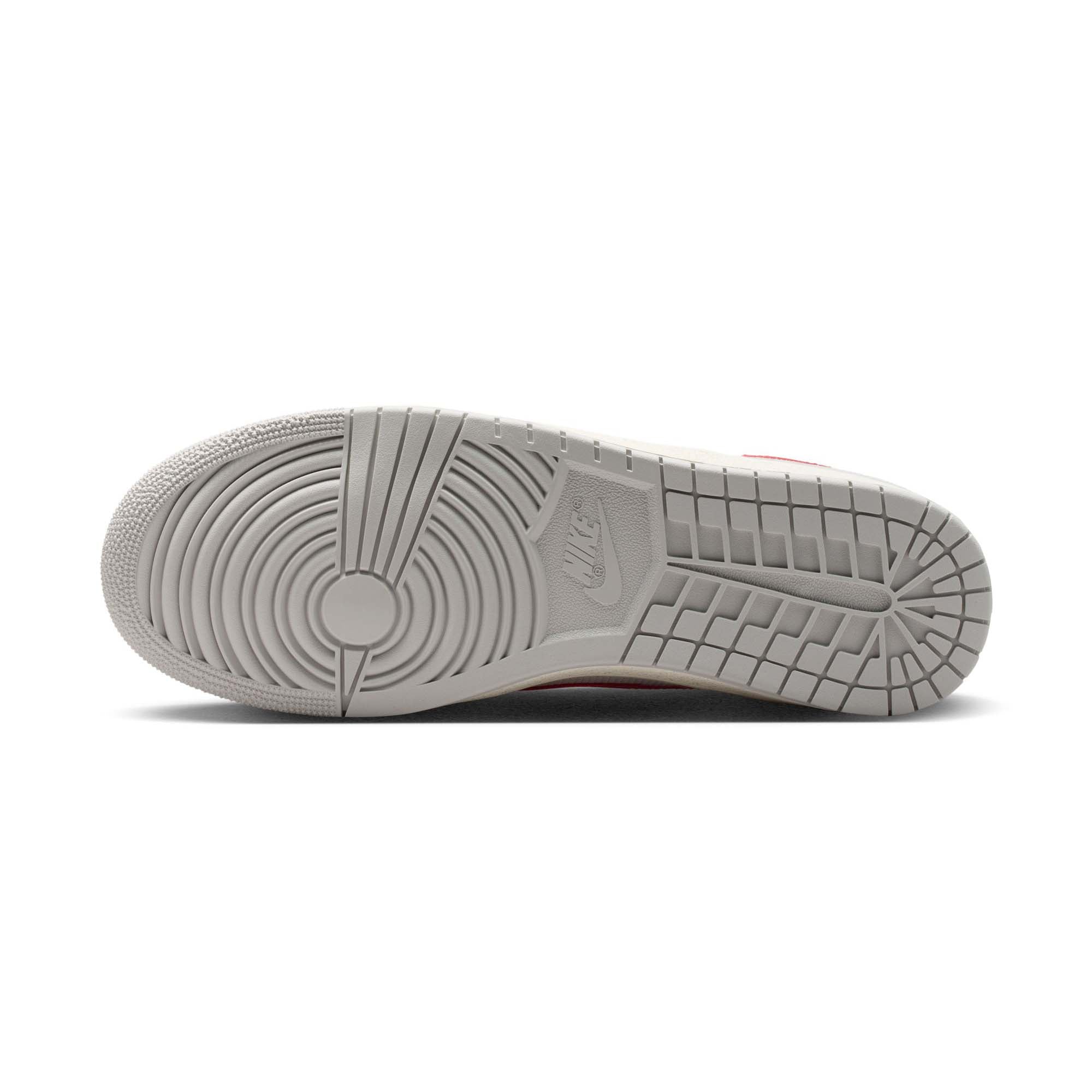 Nike Air Jordan Skyline Low Mens Shoes