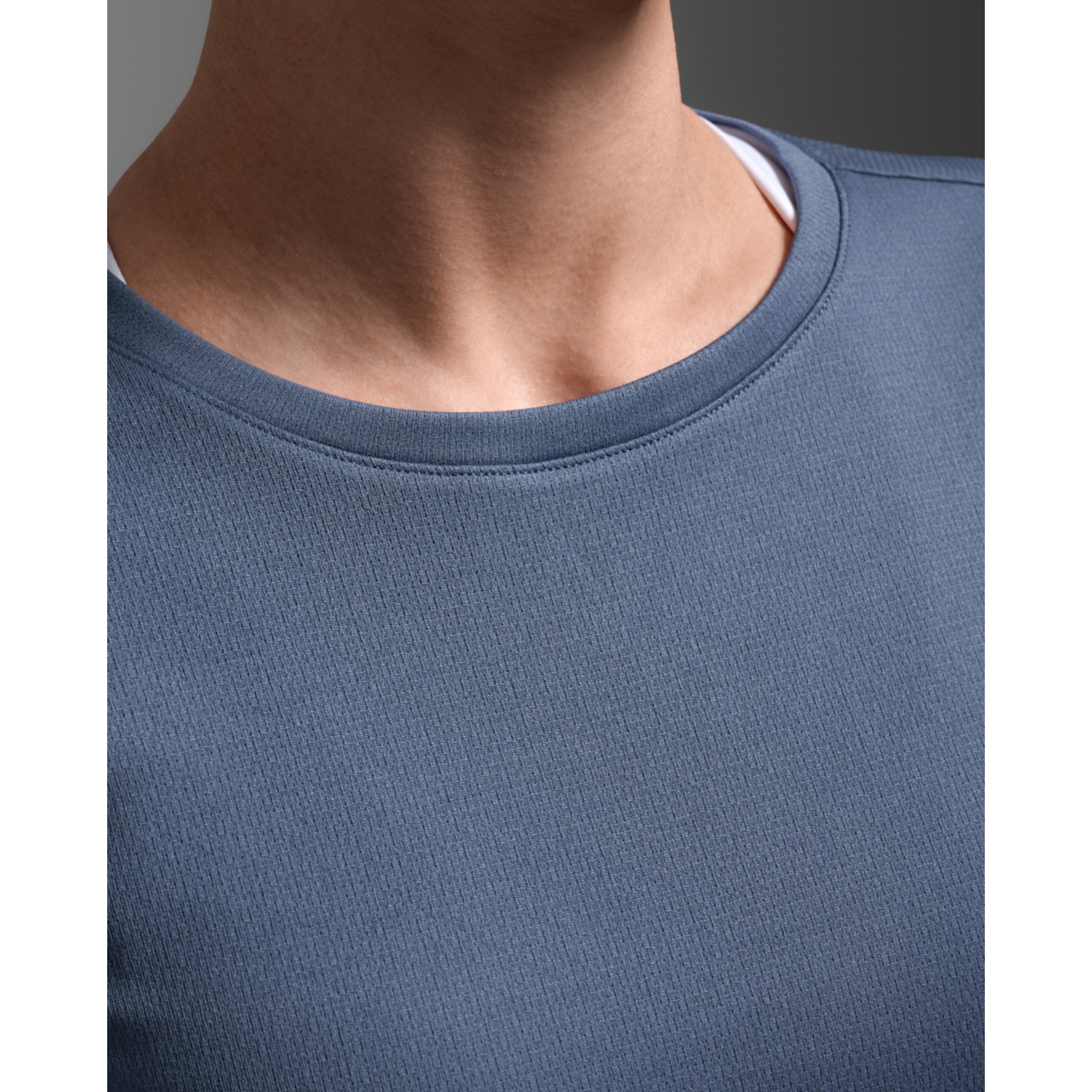 2XU Aero Mesh Womens Tee