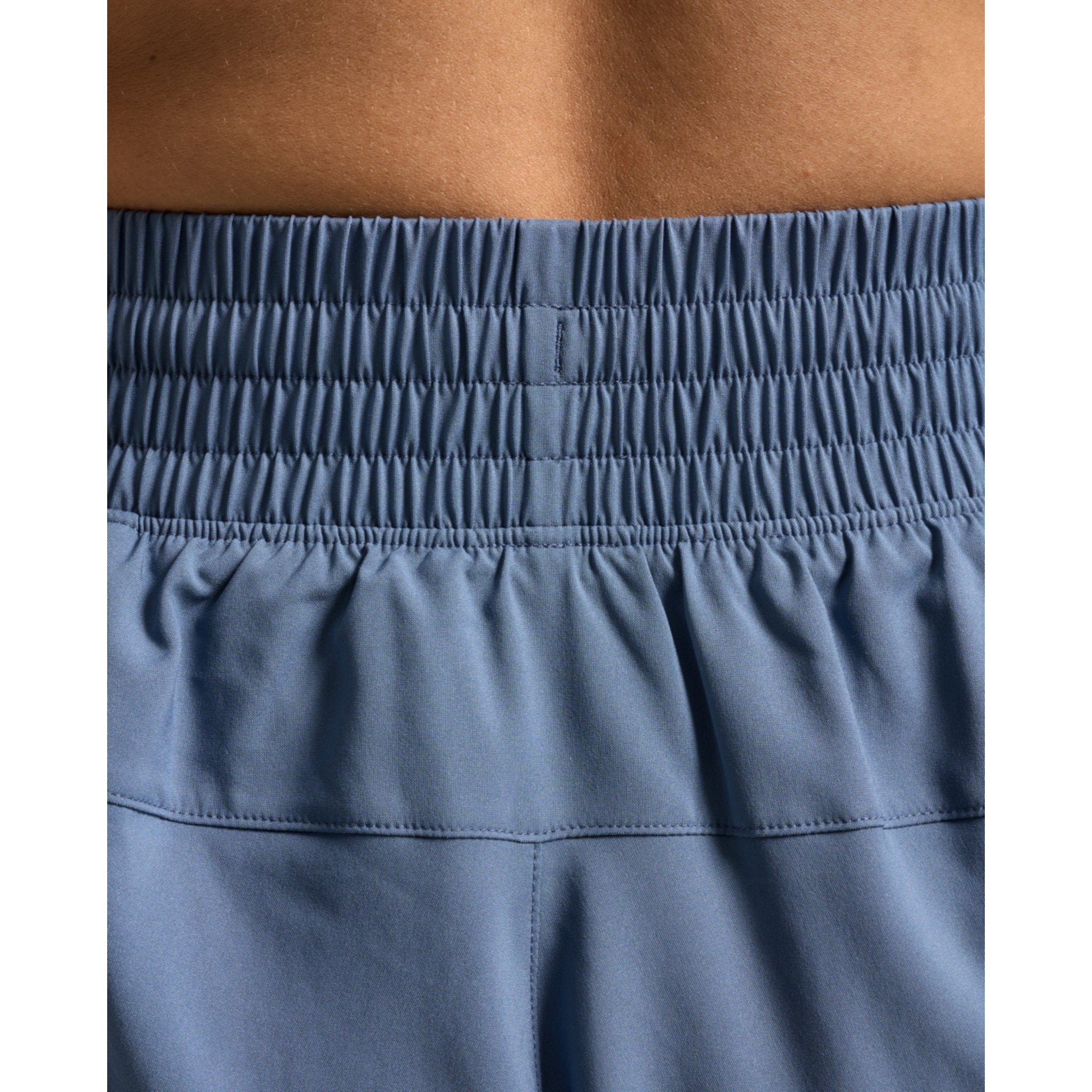 2XU Aero Hi-Rise 4 Inch Womens Shorts