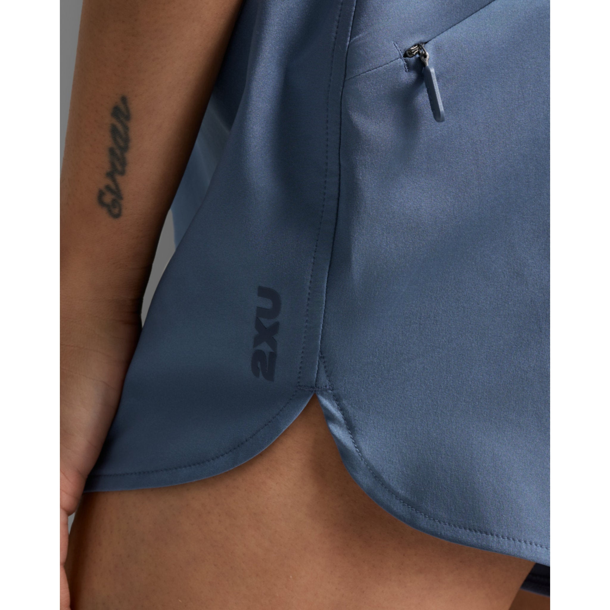 2XU Aero Hi-Rise 4 Inch Womens Shorts