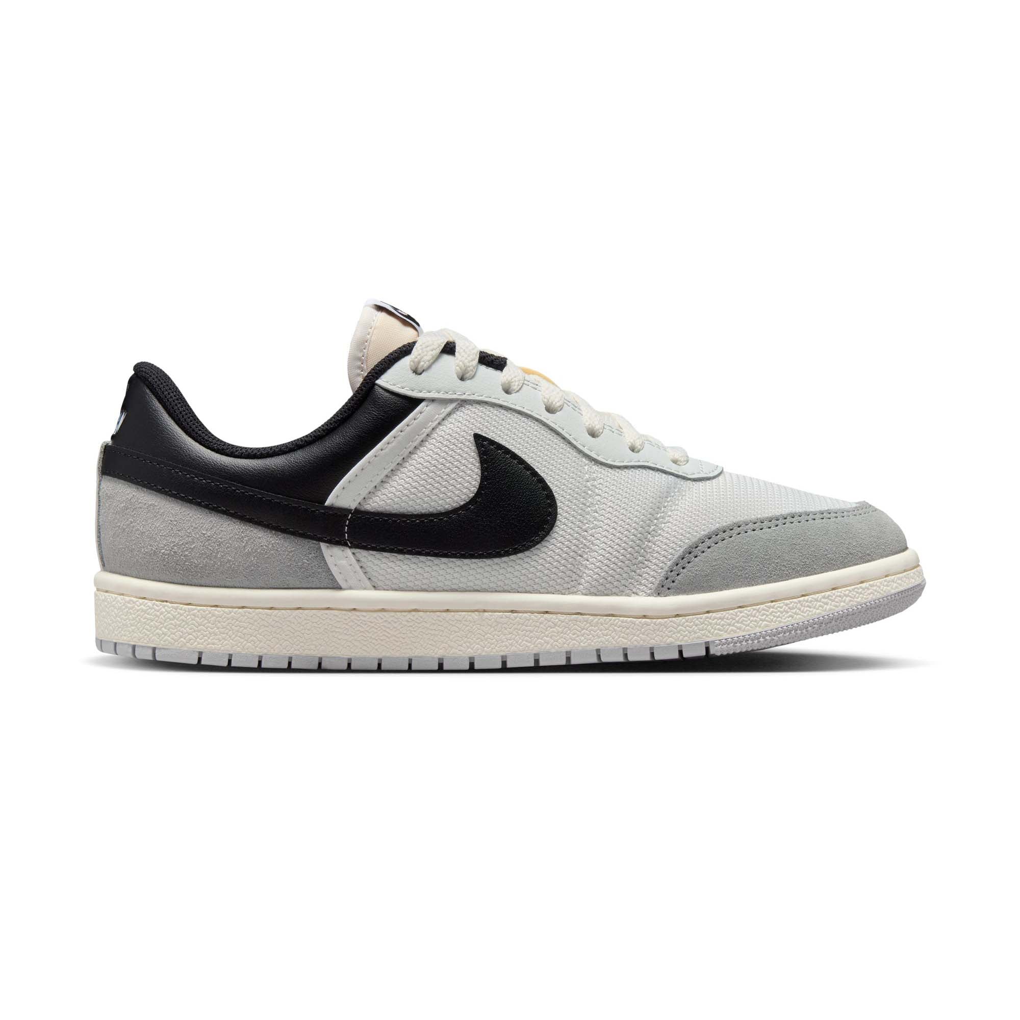 Nike Air Jordan Skyline Low Womens Shoes