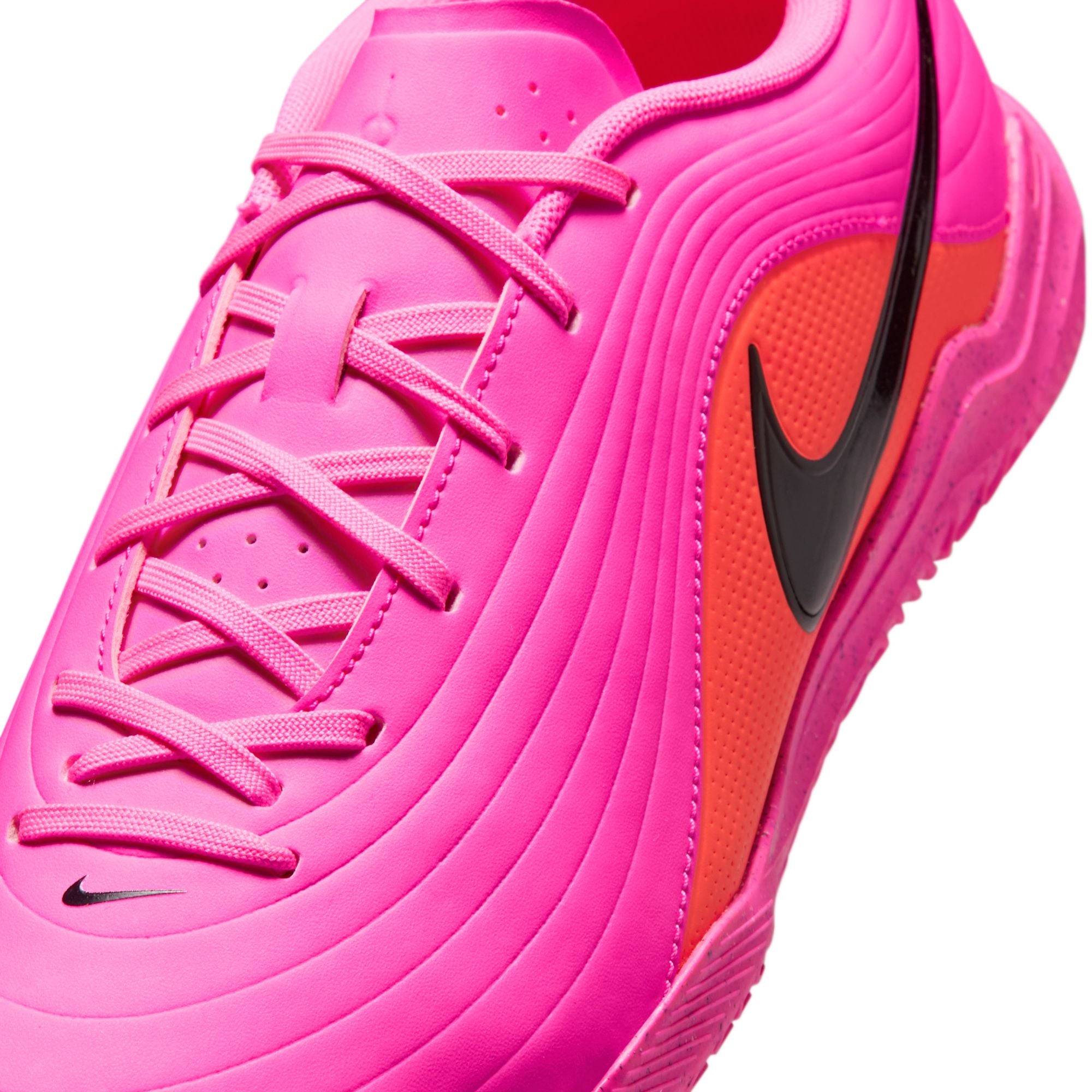 Nike Tiempo Maestro Club Indoor/Court Low-Top Mens Football Boots