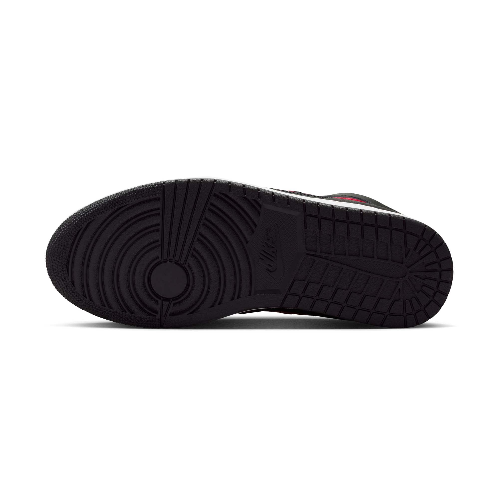 Jordan Court Connect Mid Mens Shoes