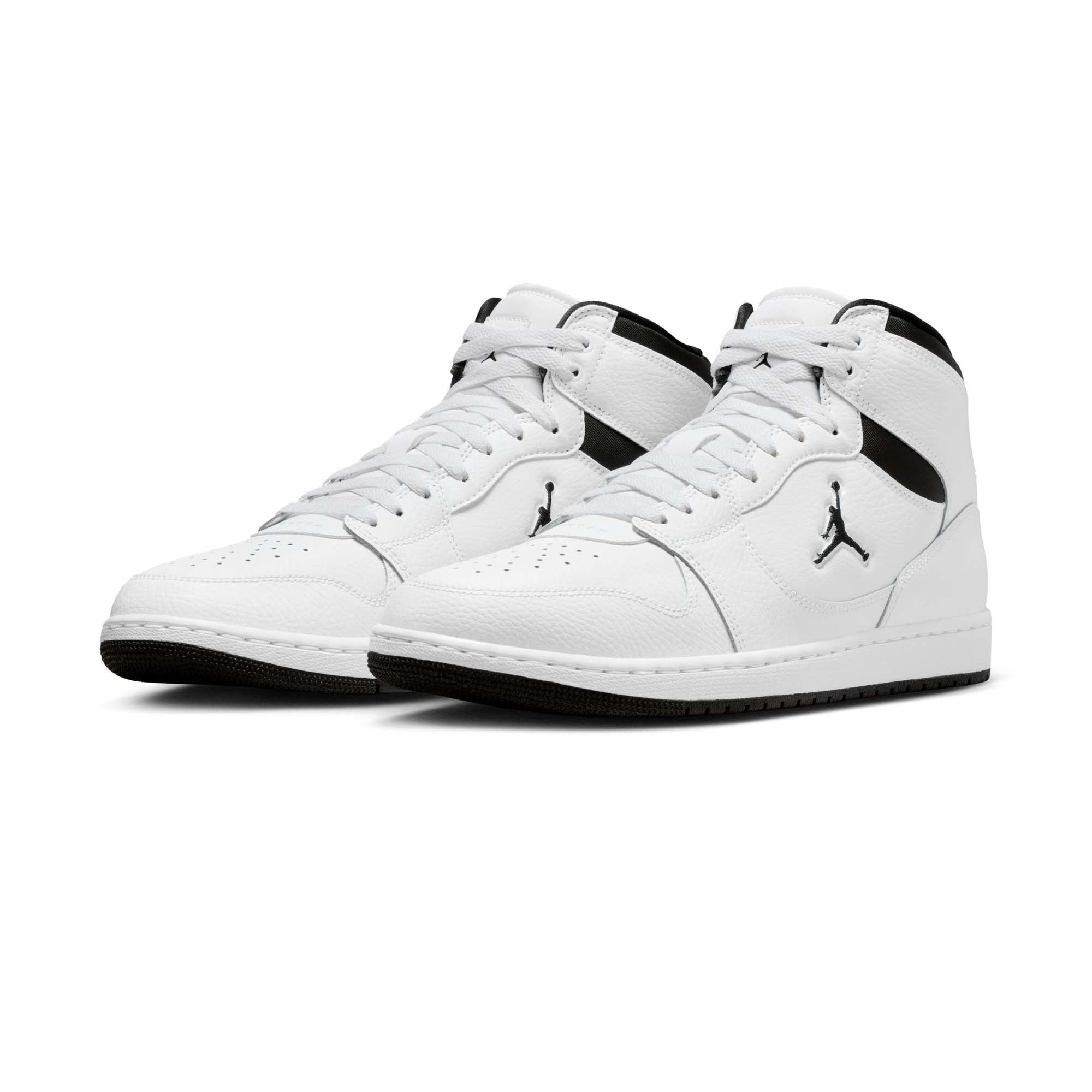 Jordan Court Connect Mid Mens Shoes
