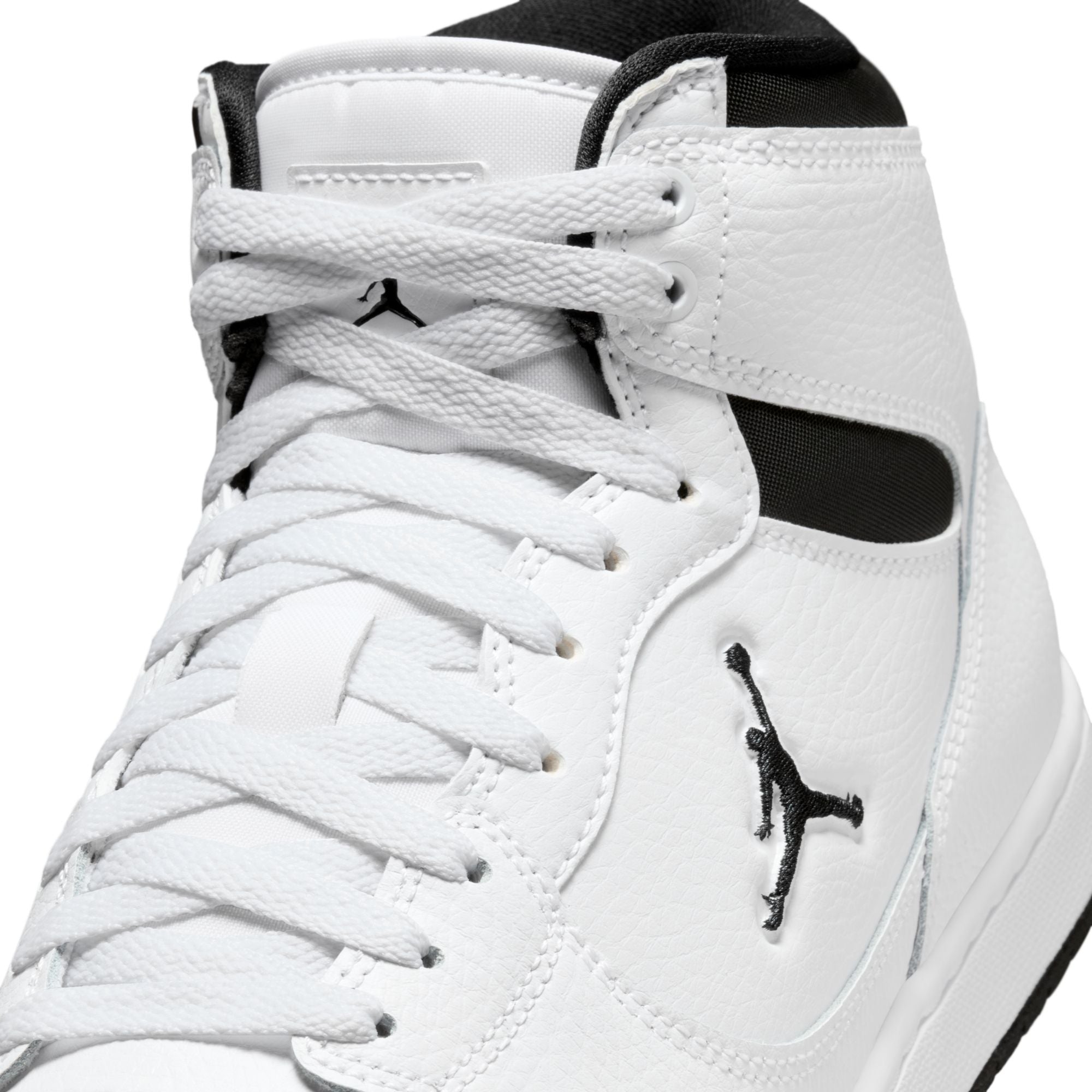 Jordan Court Connect Mid Mens Shoes