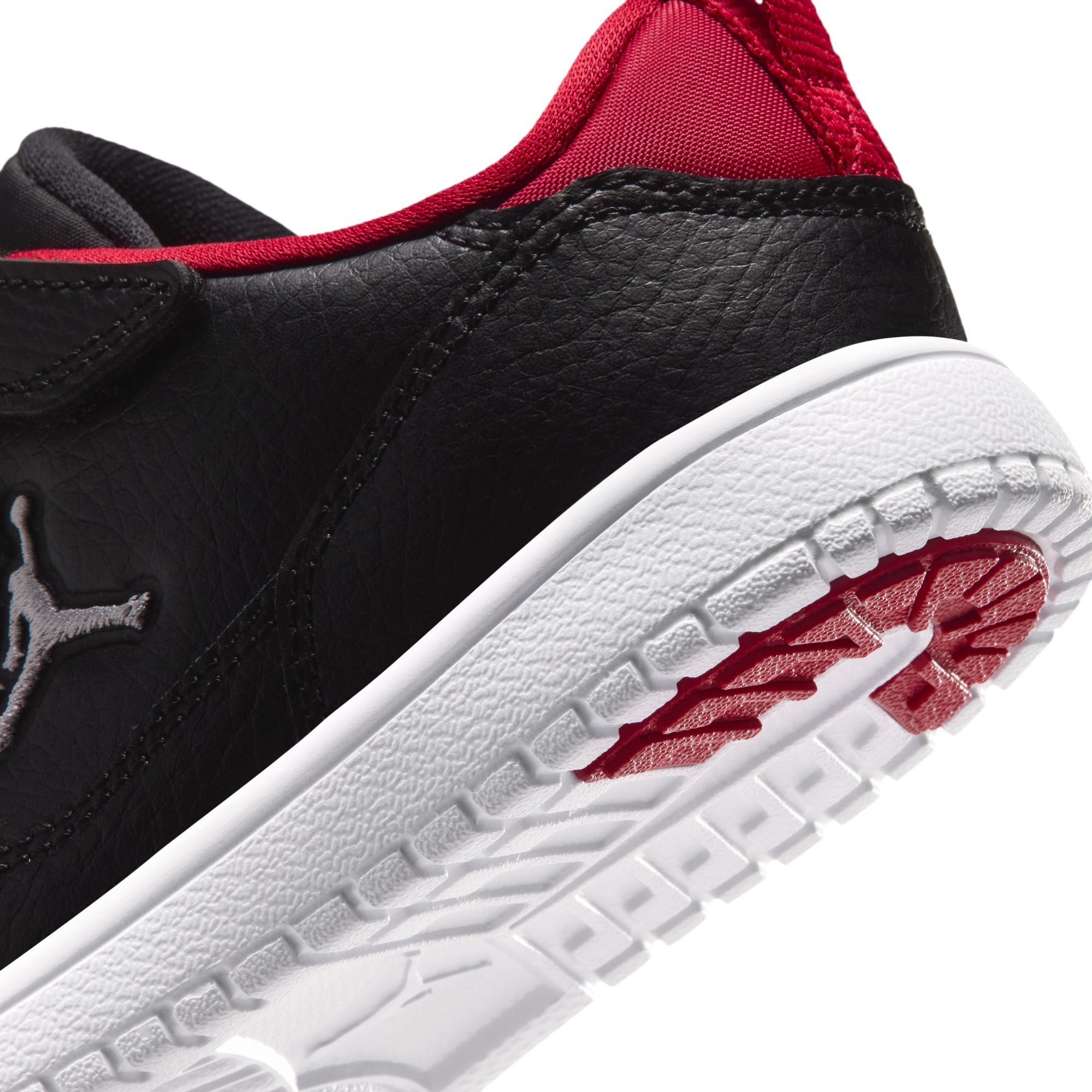 Jordan Court Connect Low PS Kids Basketball Shoes
