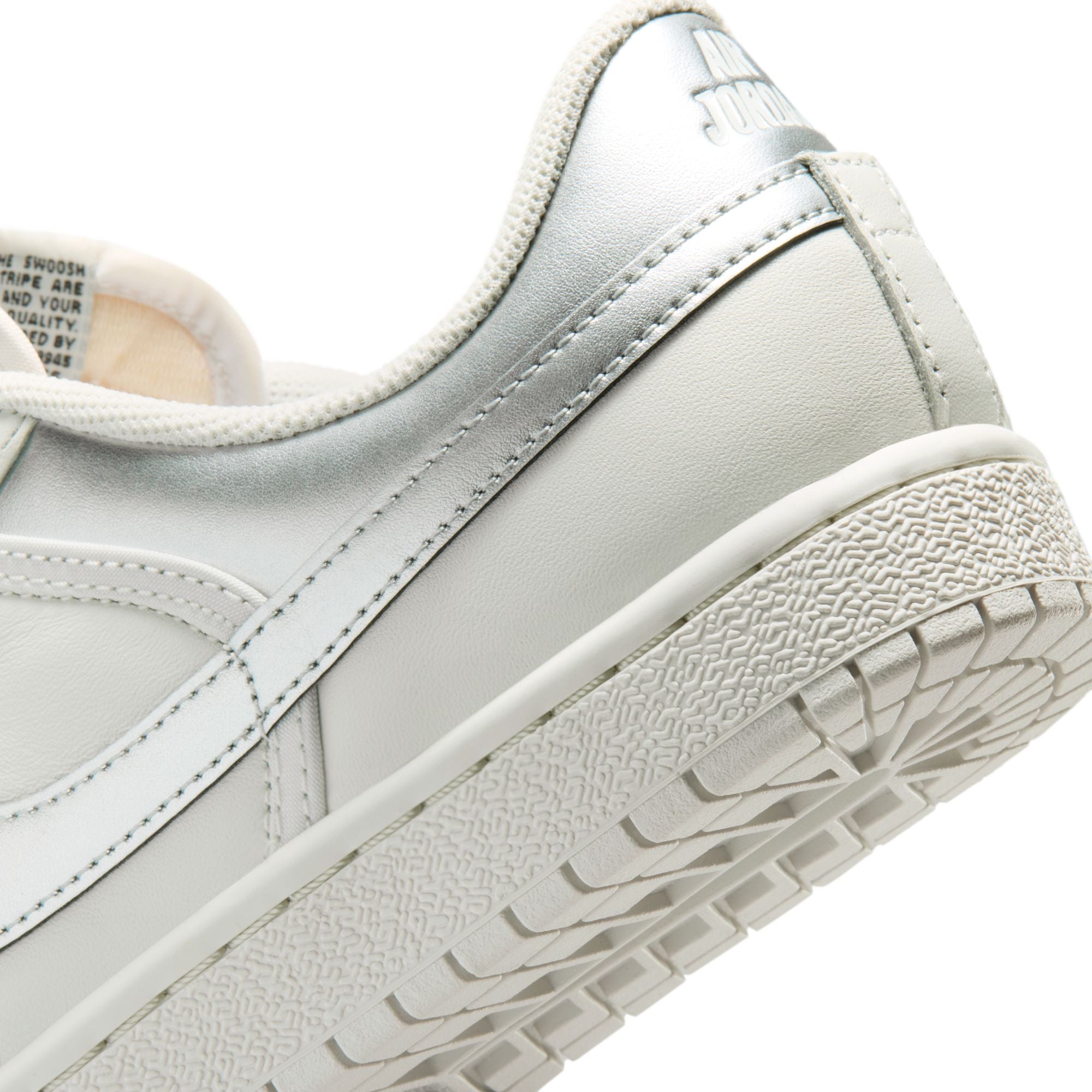 Nike Air Jordan Skyline Low Womens Shoes
