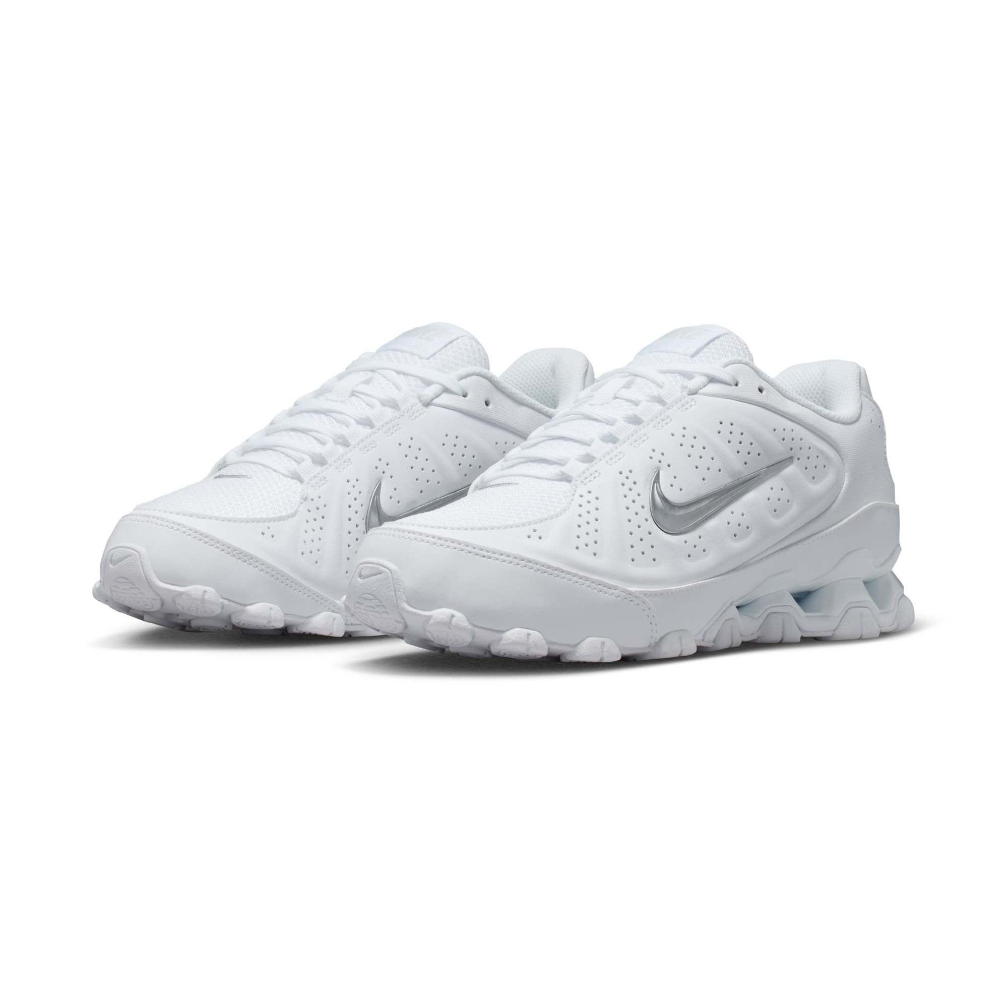 Nike Reax 8 SL	Womens Shoes