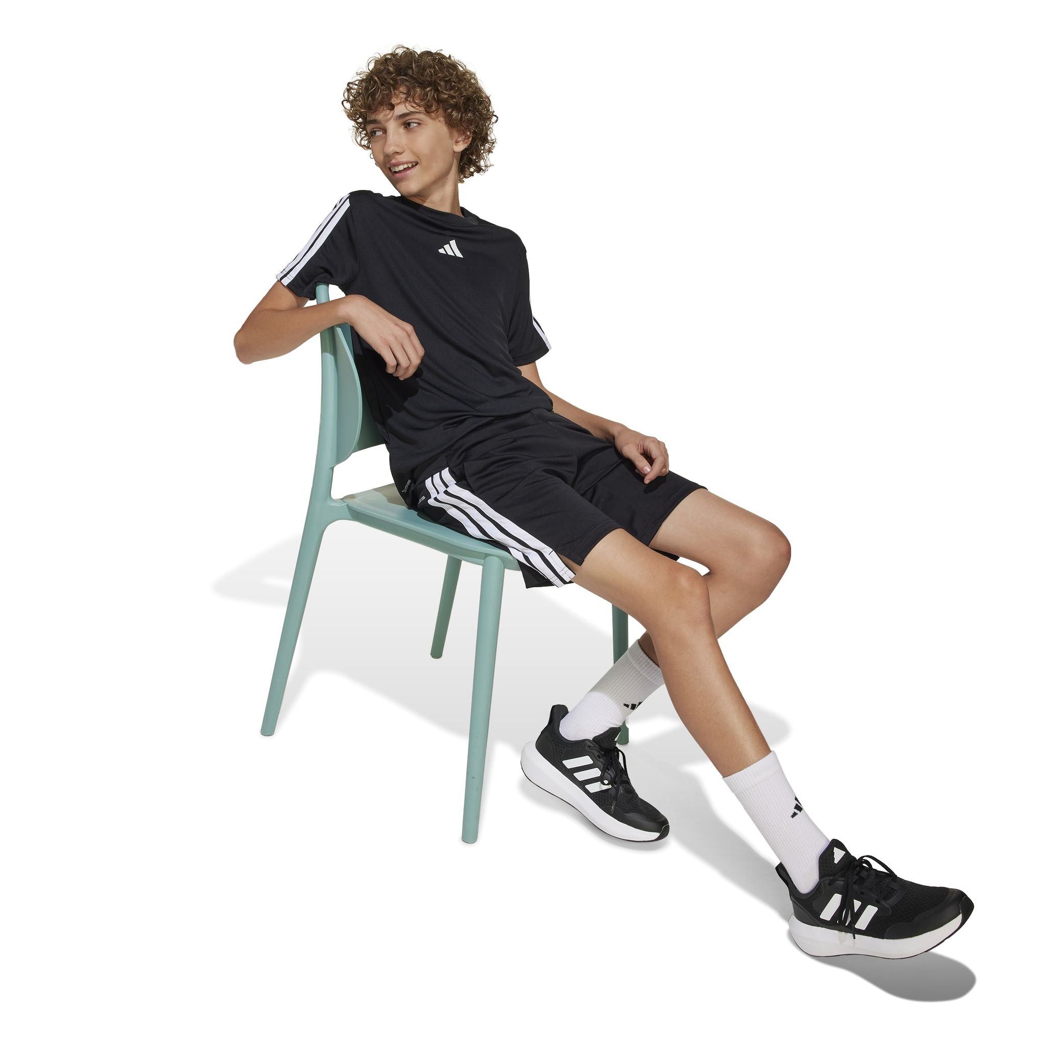 adidas Train Essentials 3-Stripes Boys Tee