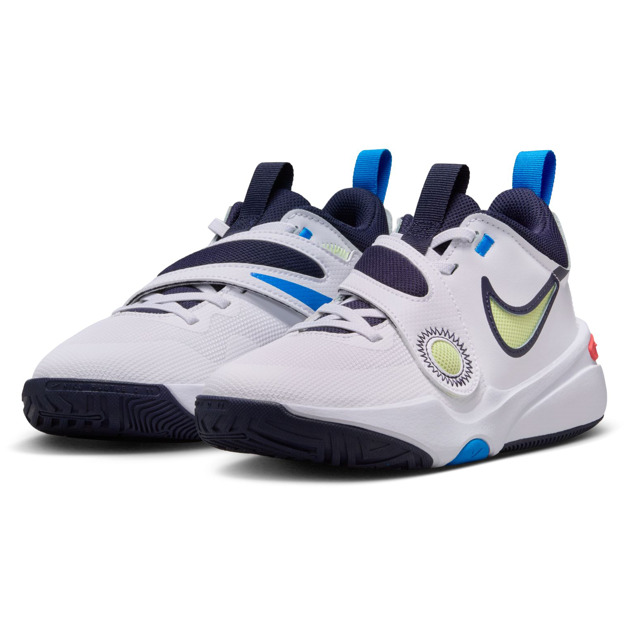 Nike Team Hustle D 11 GS Kids Basketball Shoes