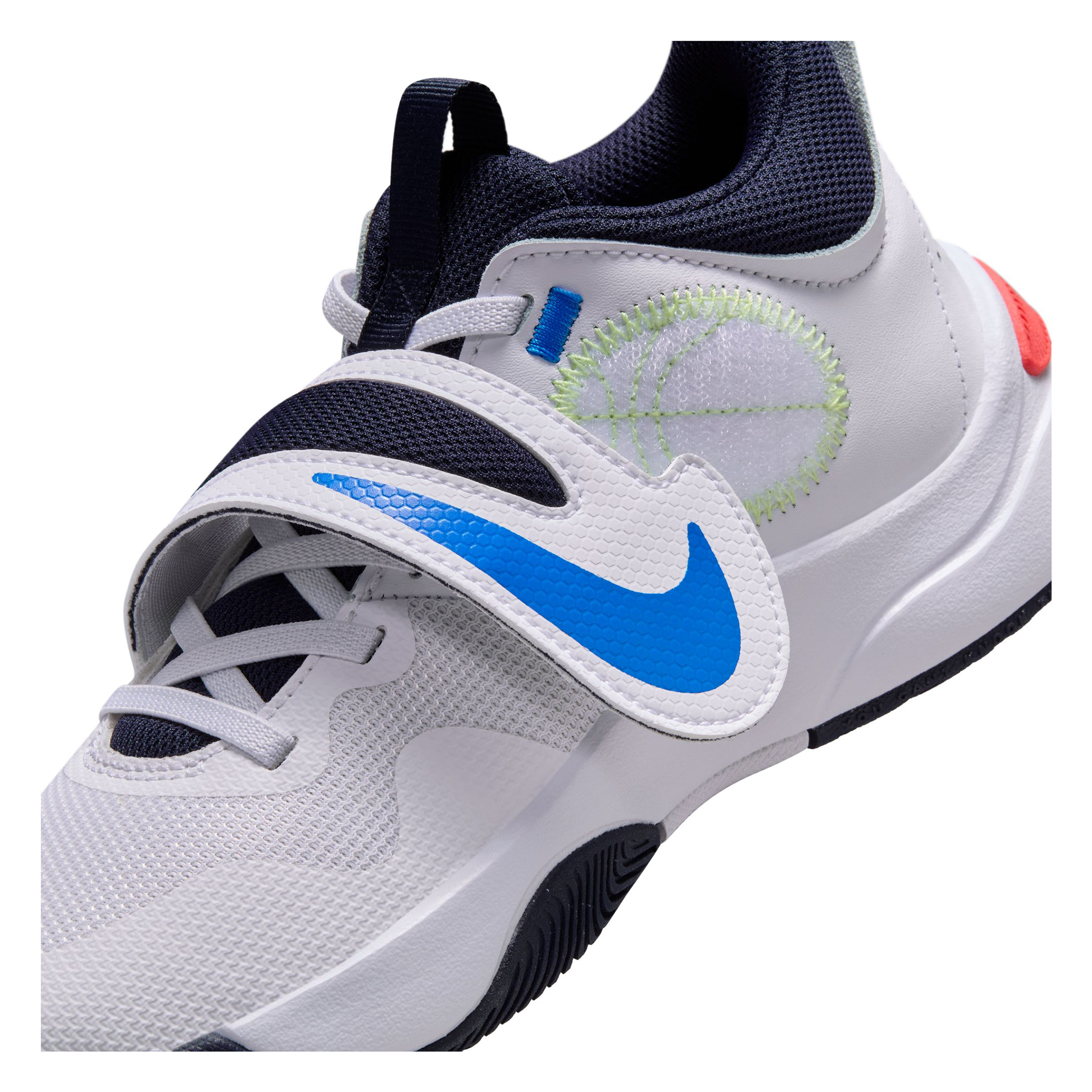 Nike Team Hustle D 11 GS Kids Basketball Shoes