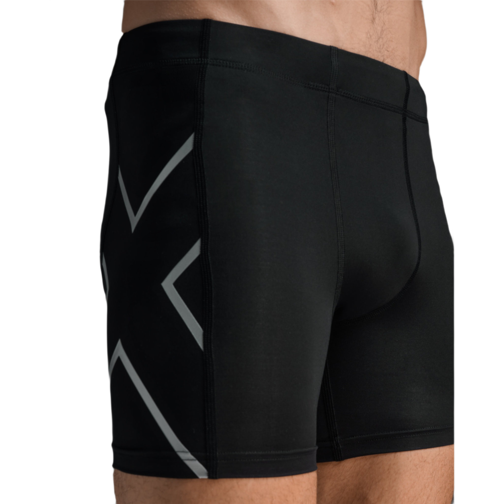 2XU Core Mens Compression 1/2 Shorts