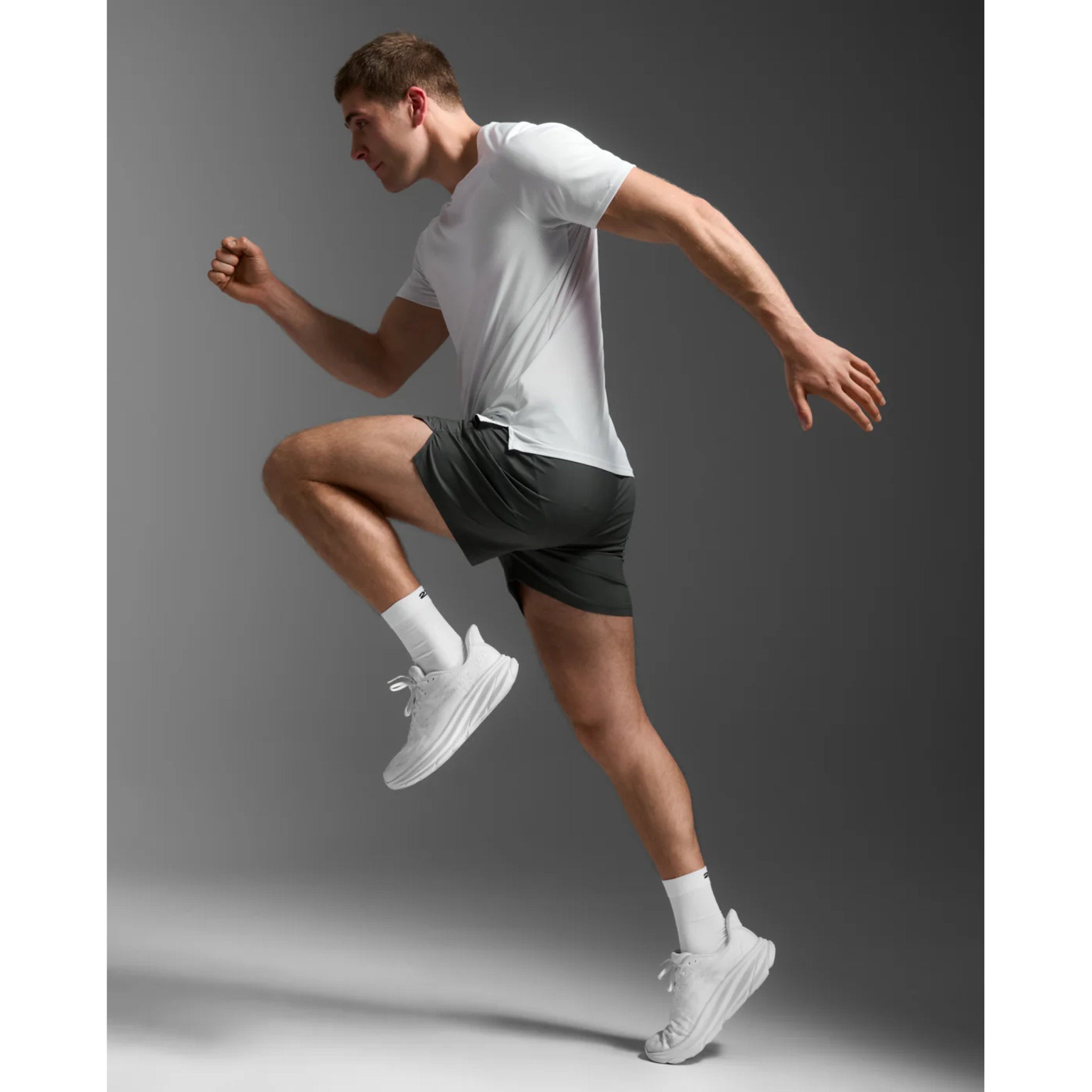 2XU Aero 5-Inch Mens Shorts