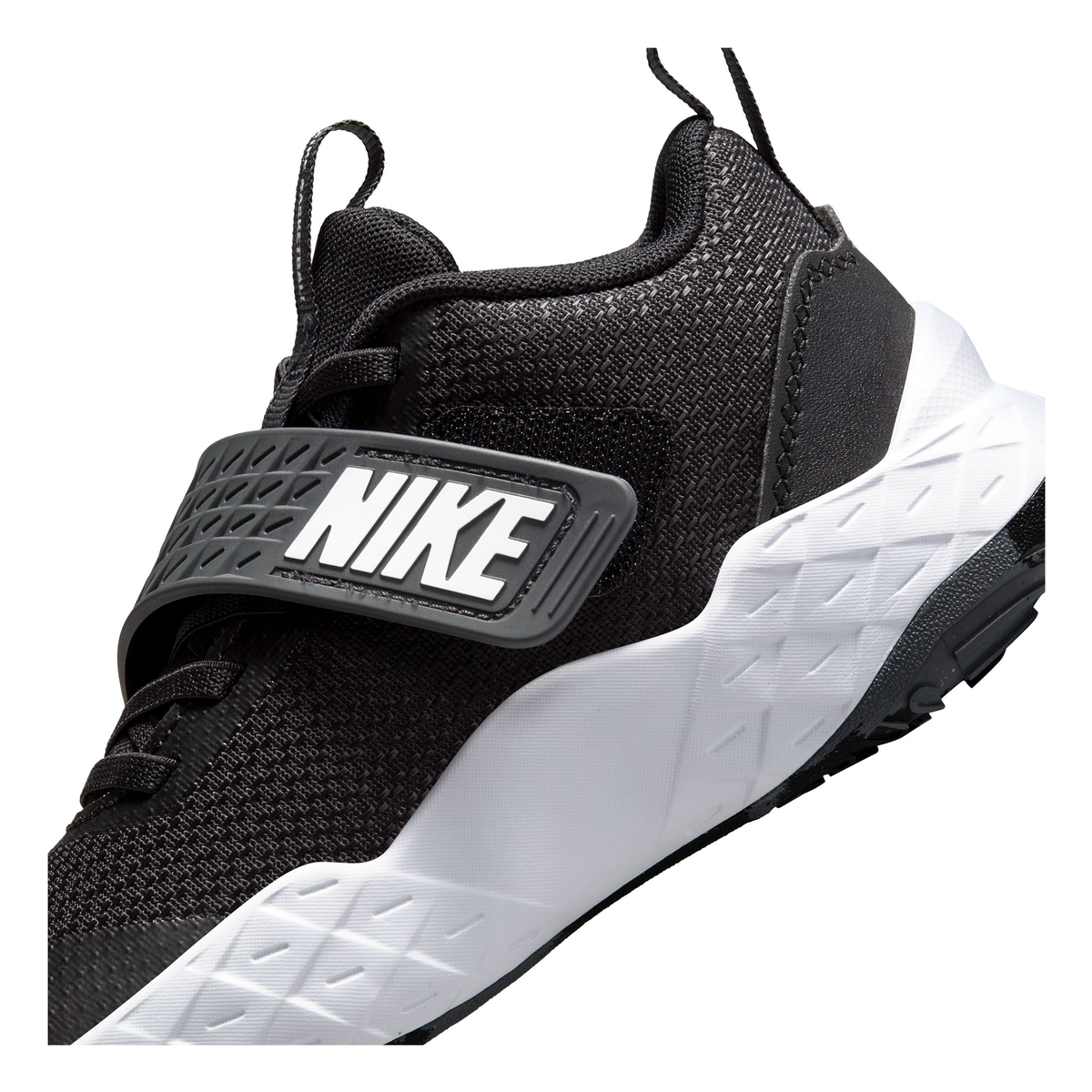 Nike Team Hustle D 12 PS Kids Basketball Shoes
