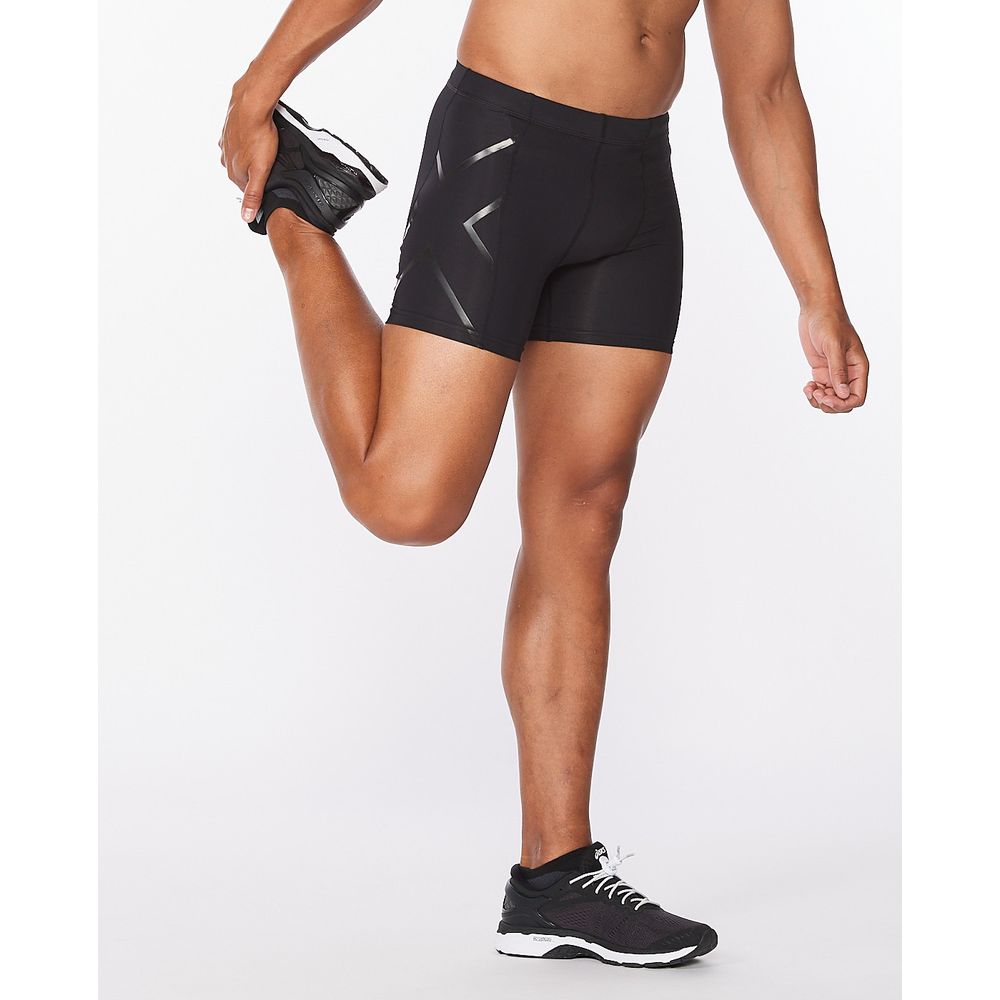 2XU Core Compression Mens 1/2 Shorts