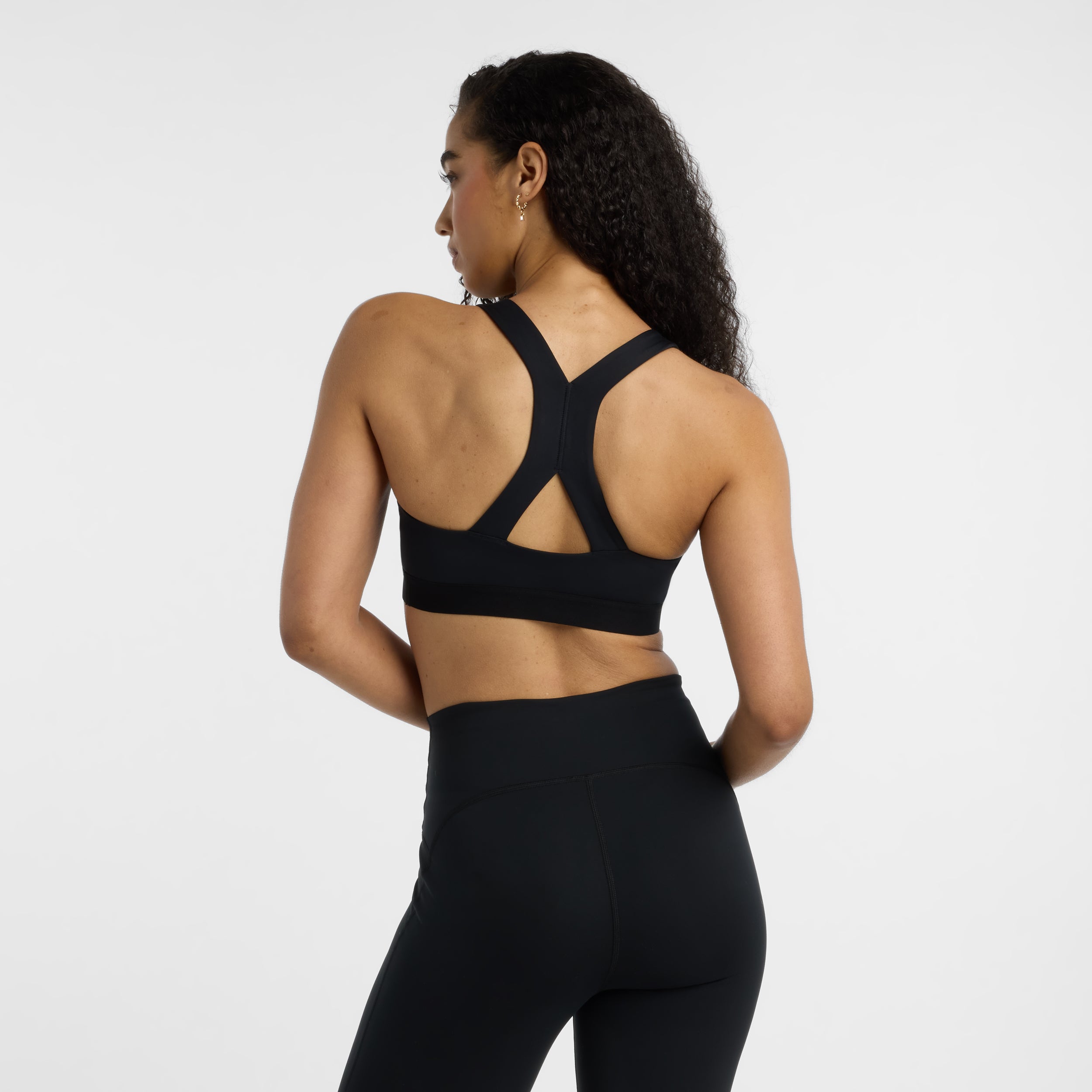 New Balance Essential Train Womens Bra