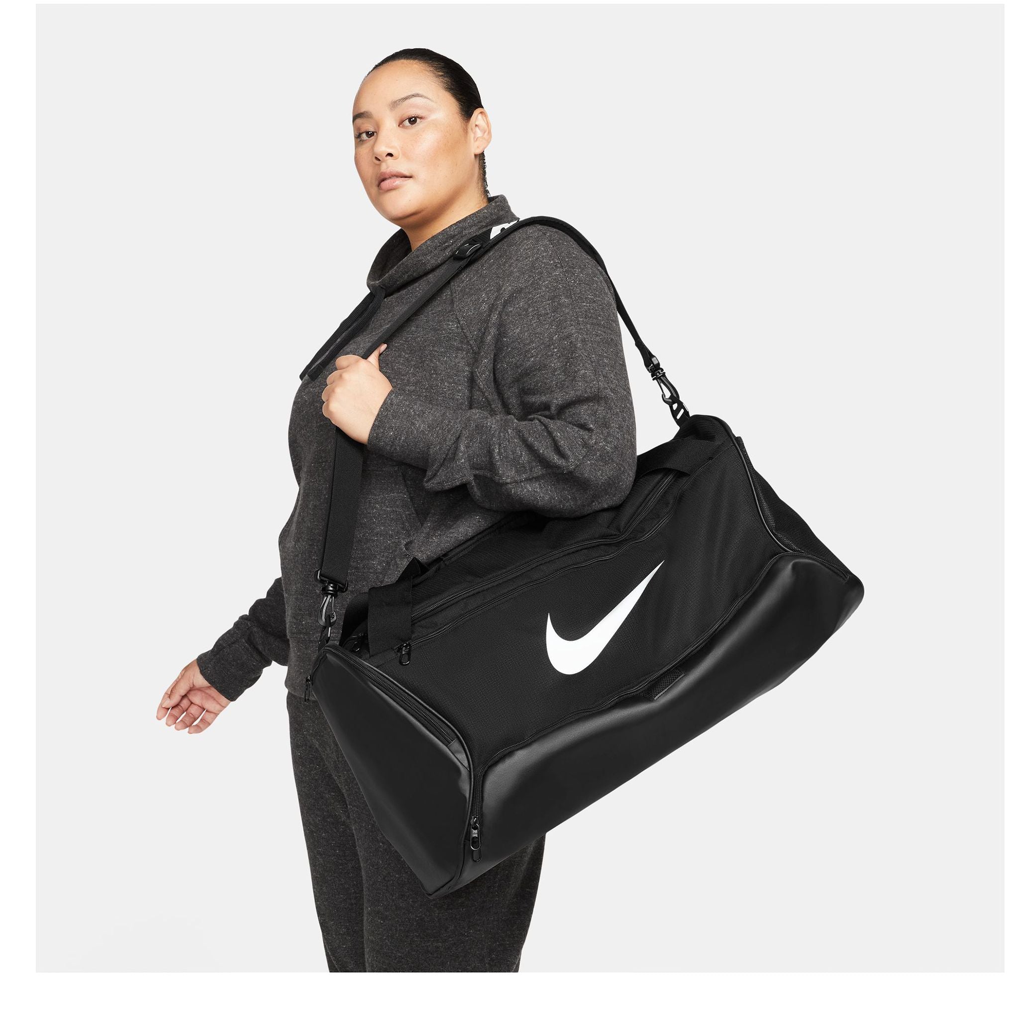 Nike Brasilia 9.5 Medium Training Duffle Bag