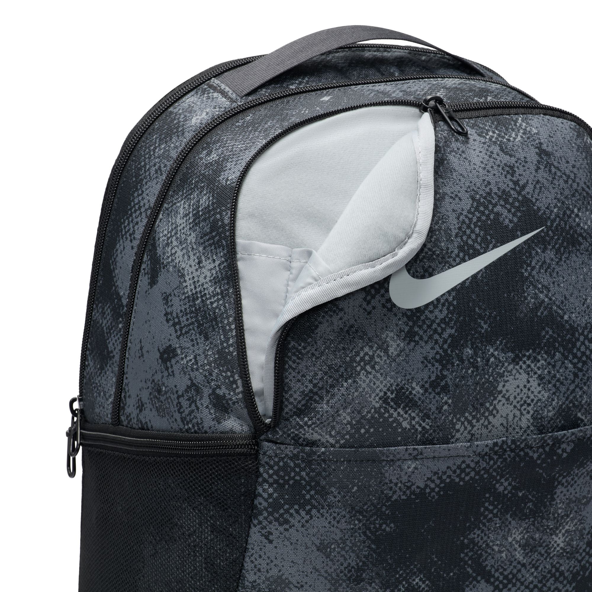 Nike Brasilia Medium Backpack