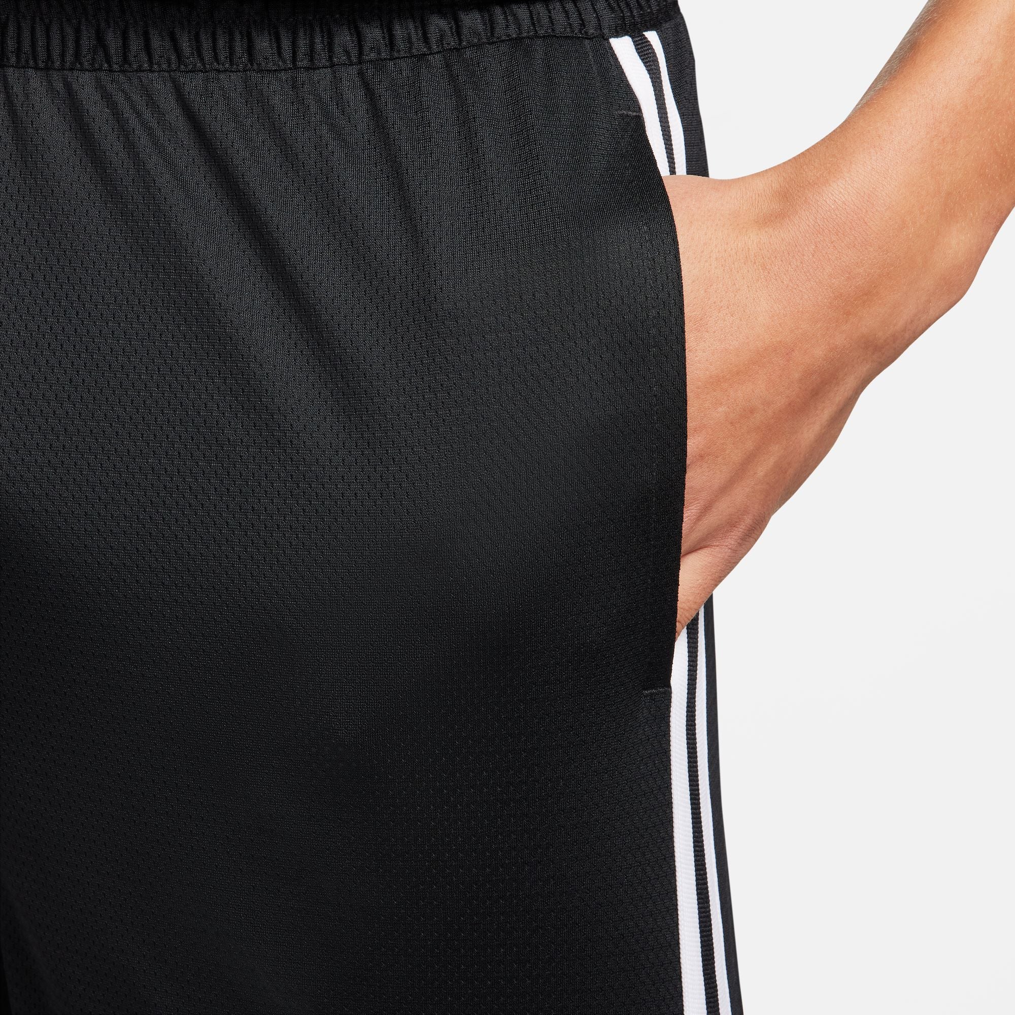 Nike DNA Dri-FIT 8 Inch Mens Basketball Shorts