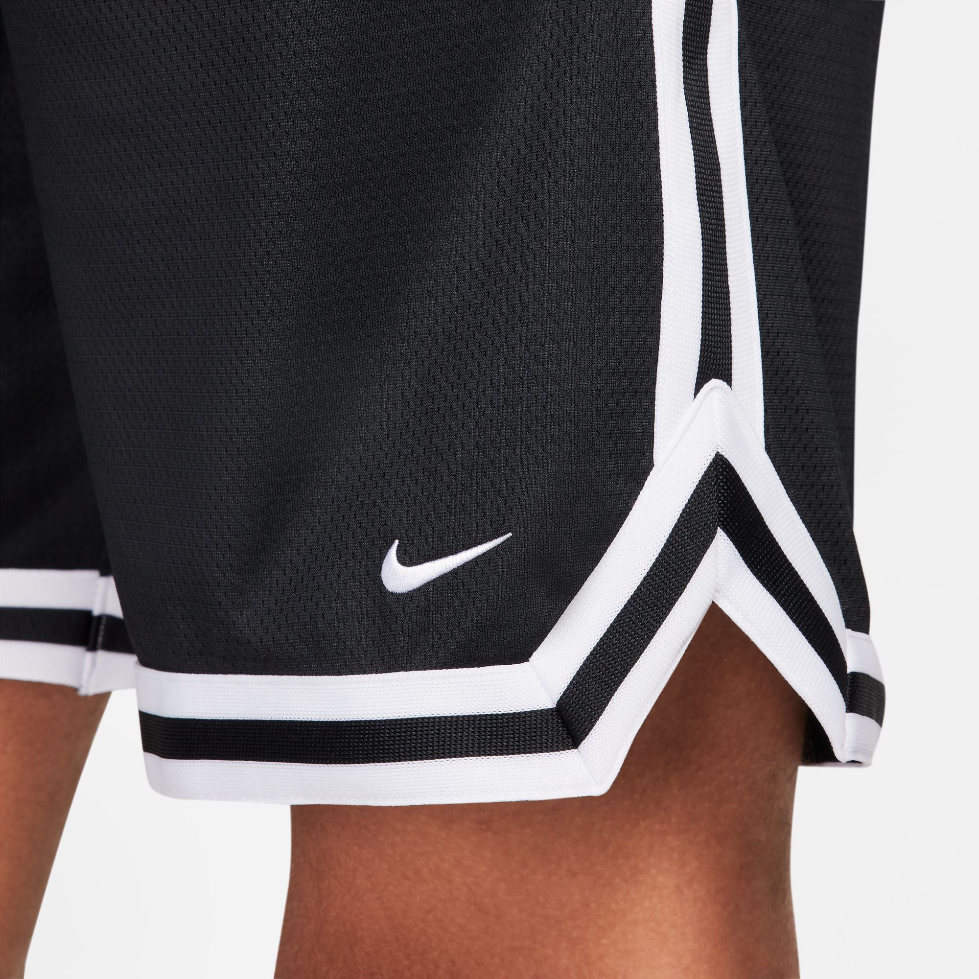 Nike DNA Dri-FIT 8 Inch Mens Basketball Shorts